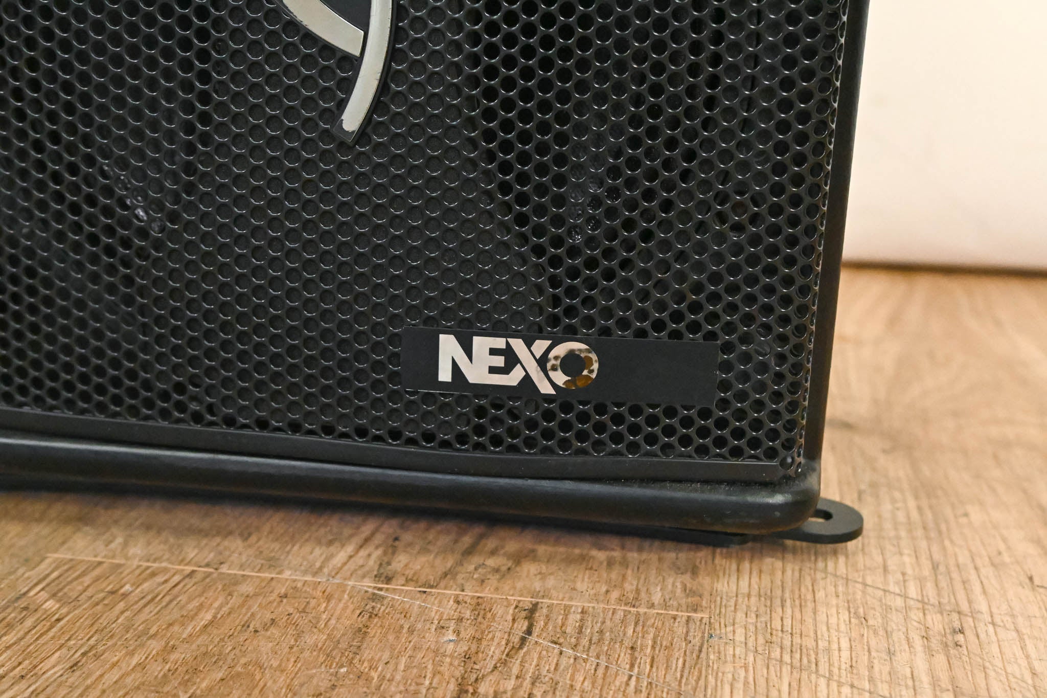NEXO GEO S805 Compact High-Output Array Module (PAIR)