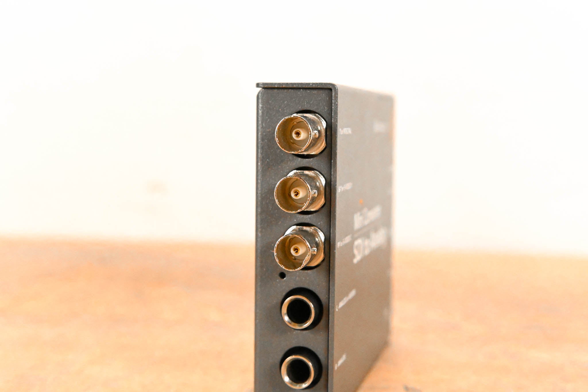 Blackmagic Design Mini Converter SDI to Analog (NO POWER SUPPLY)