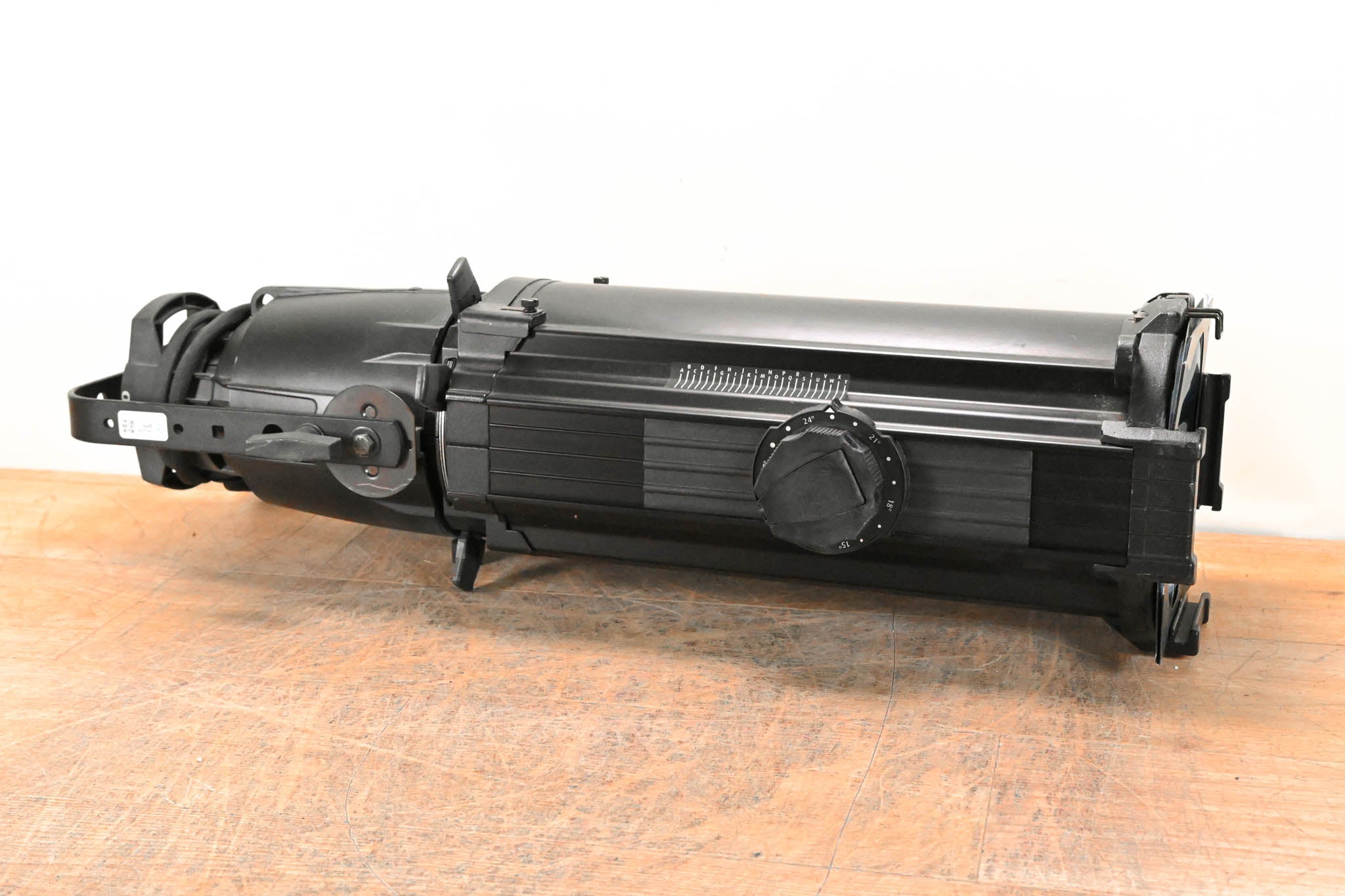 ETC Source Four Zoom 15-30 Degree 750 Ellipsoidal Light
