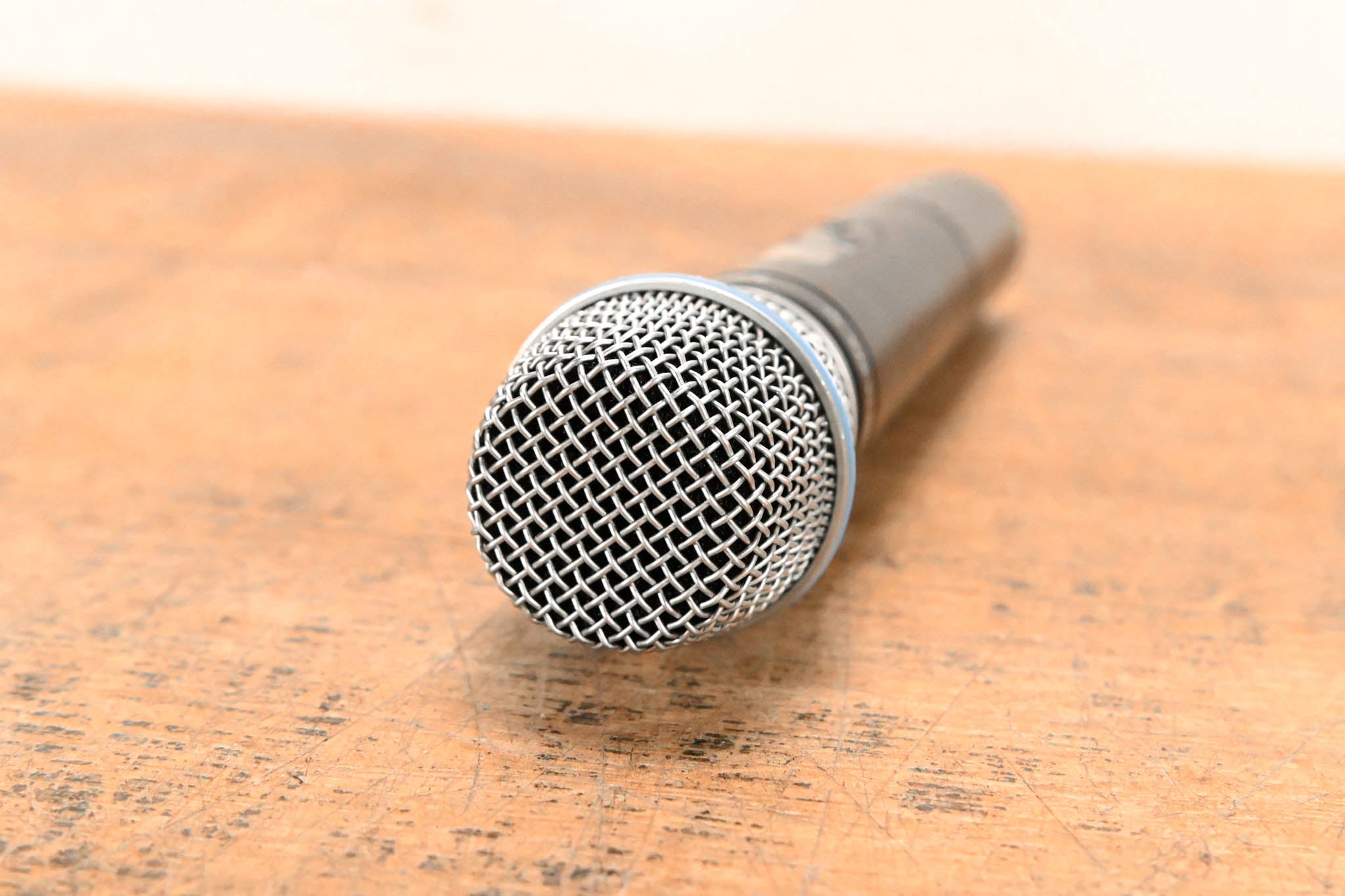 Shure ULX2/BETA87A Wireless Handheld Transmitter - J1 Band: 554-590 MHz