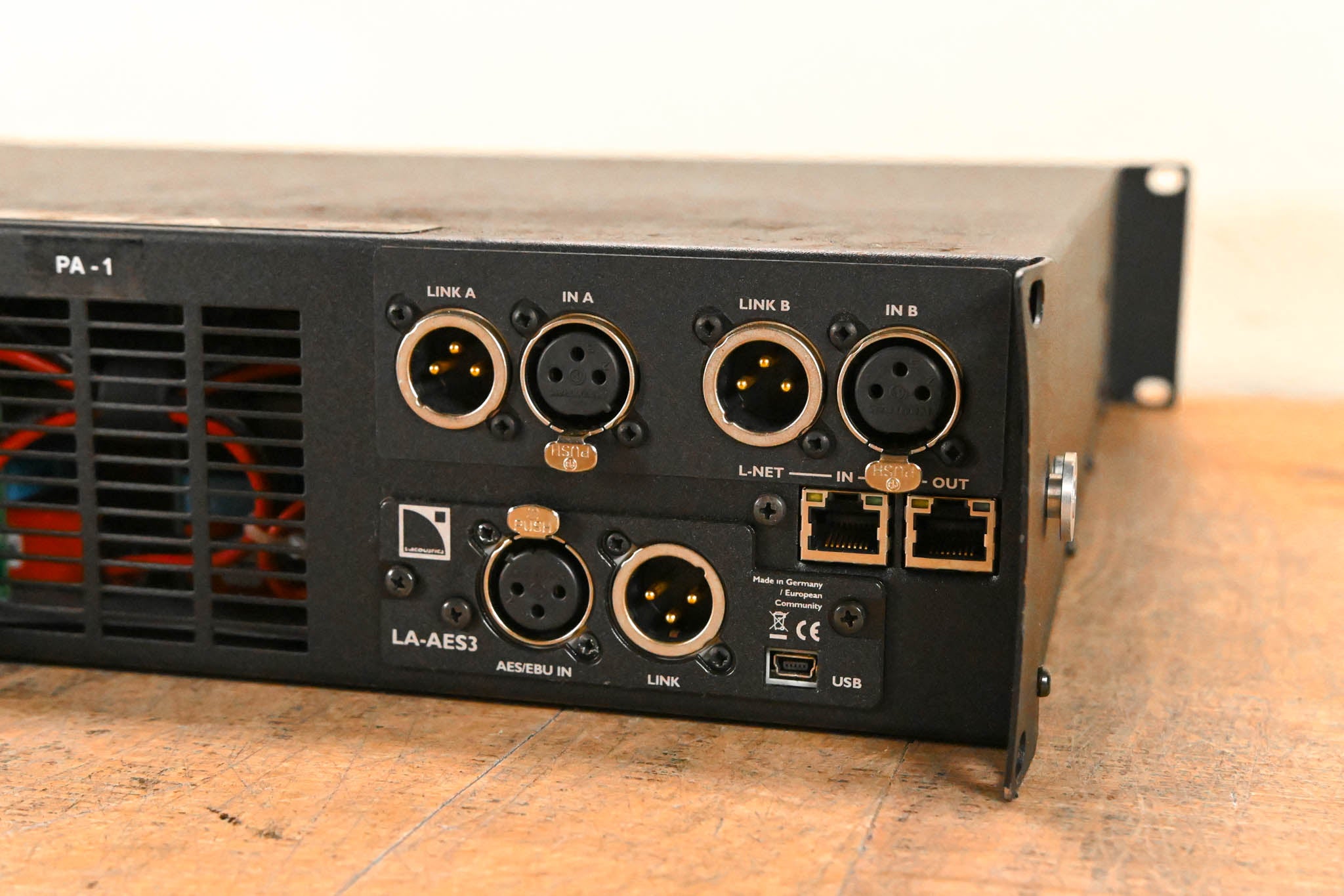 L-Acoustics LA8 US Four-Channel Amplified Controller