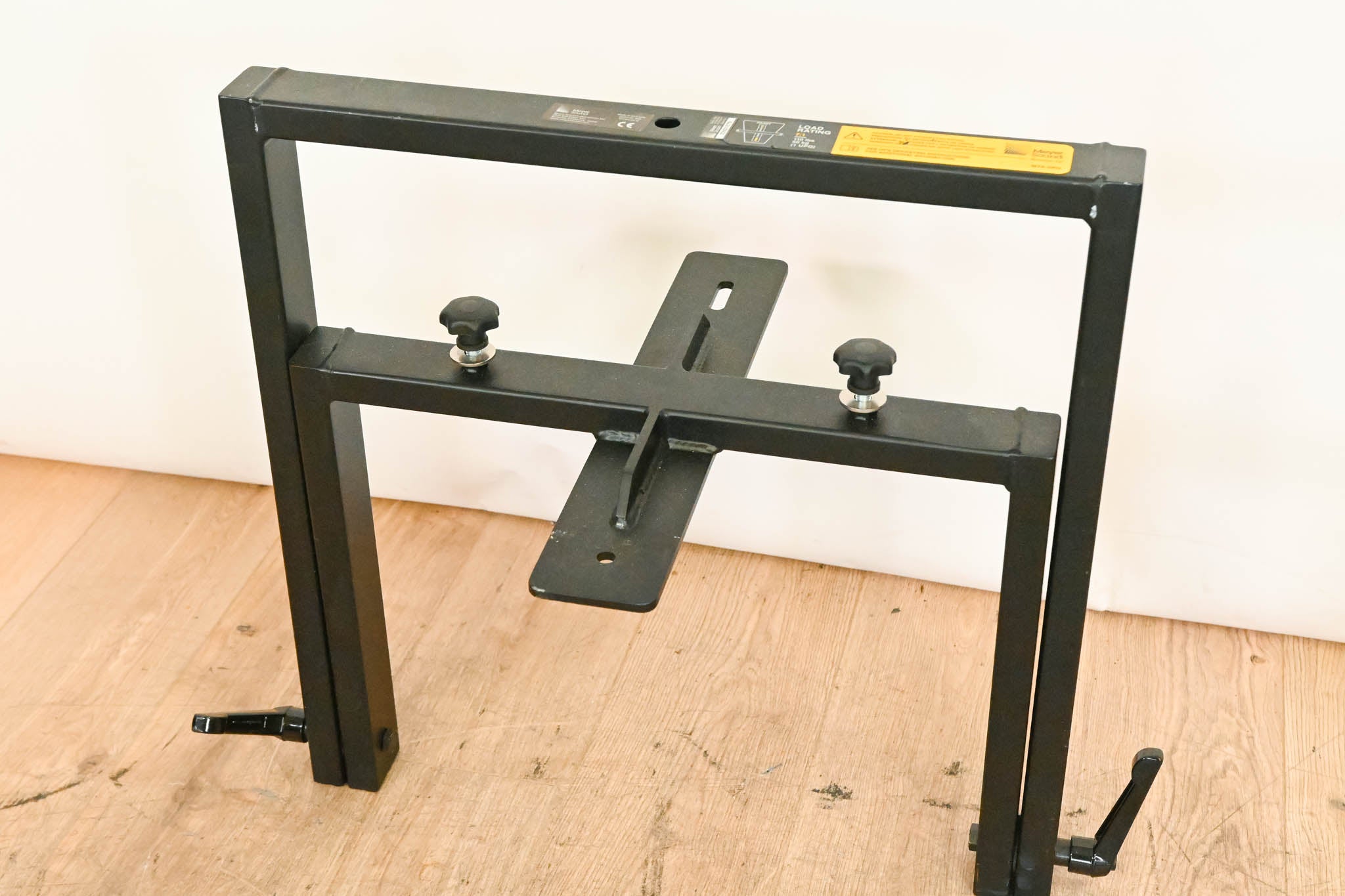 Meyer Sound MYA-UPQ Mounting Cradle Style Yoke for UPQ Speaker