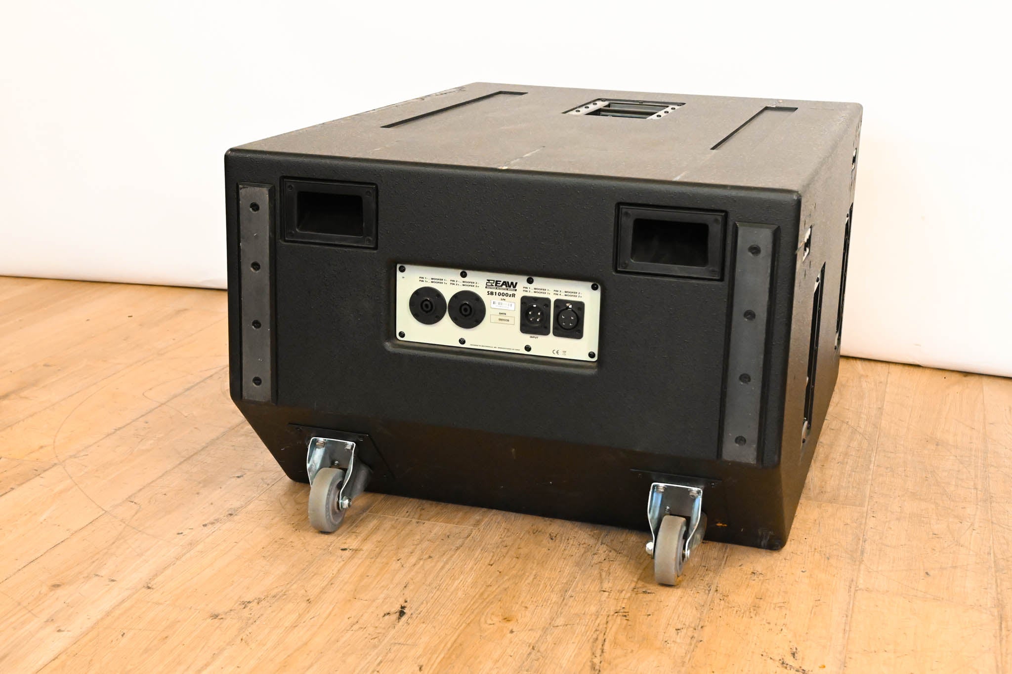 EAW SB1000zR High Output Dual 18" Passive Subwoofer