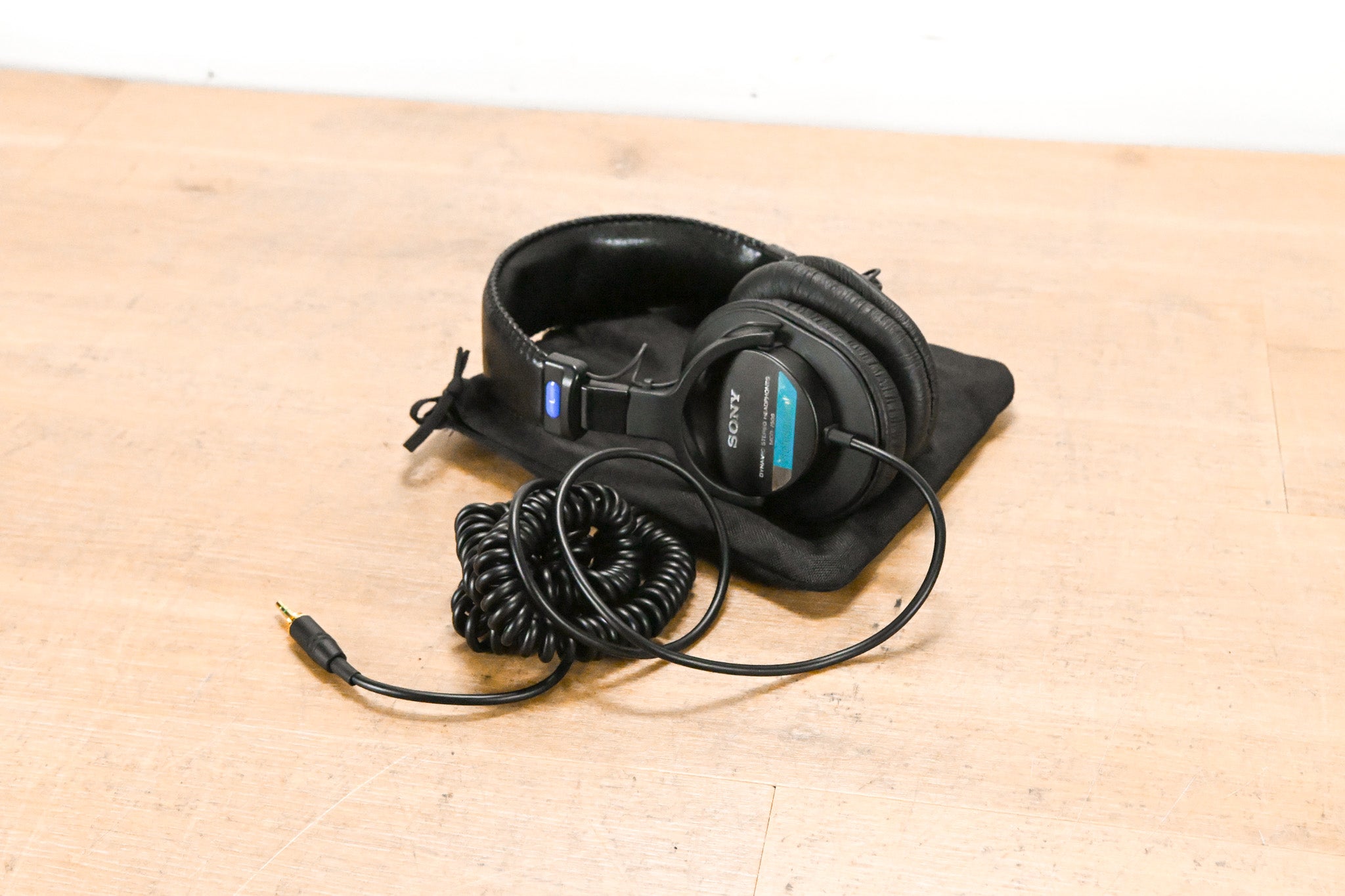Sony MDR-7506 Professional Stereo Monitor Headphones