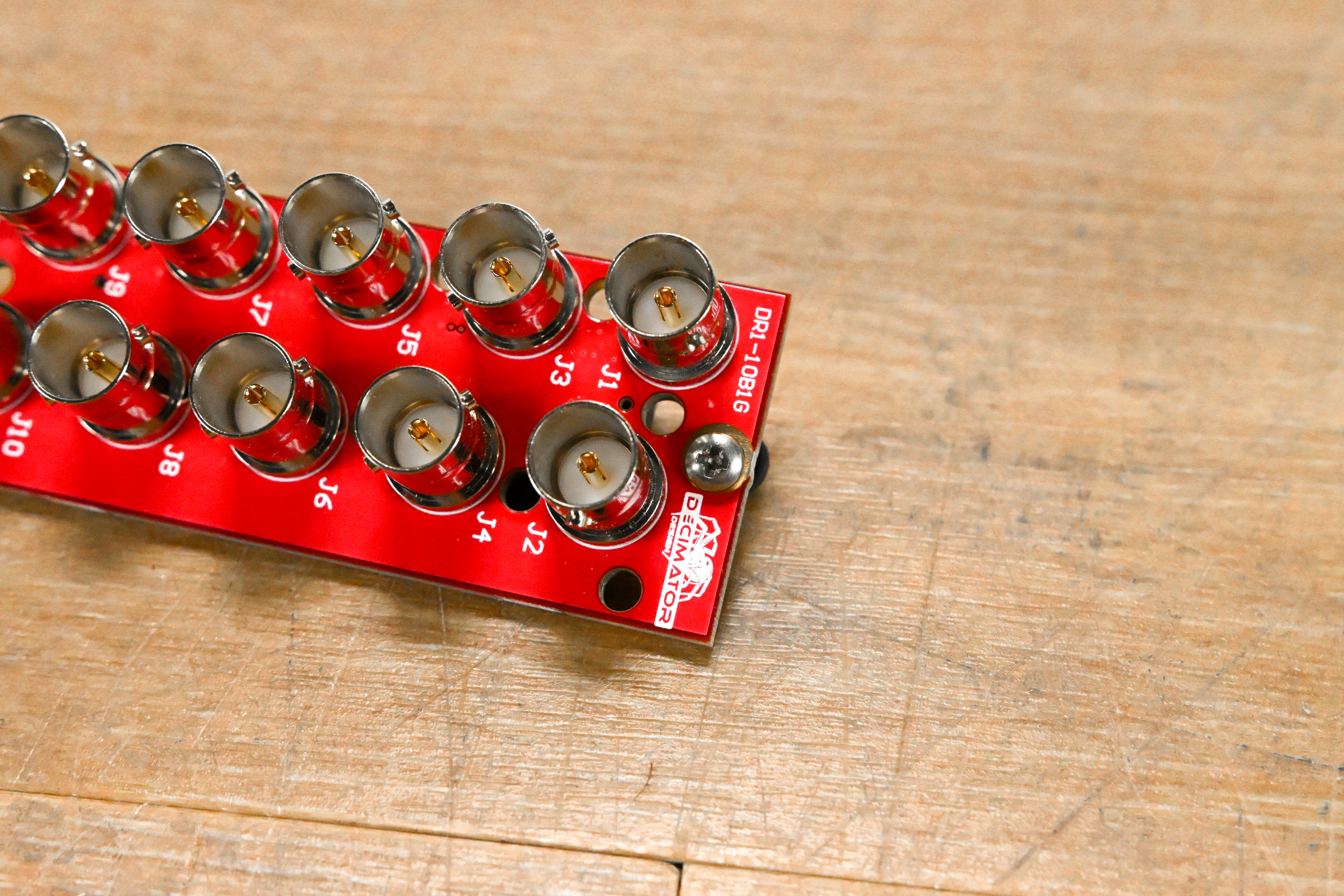Decimator Design DR1-10B1G BNC Rear I/O Module