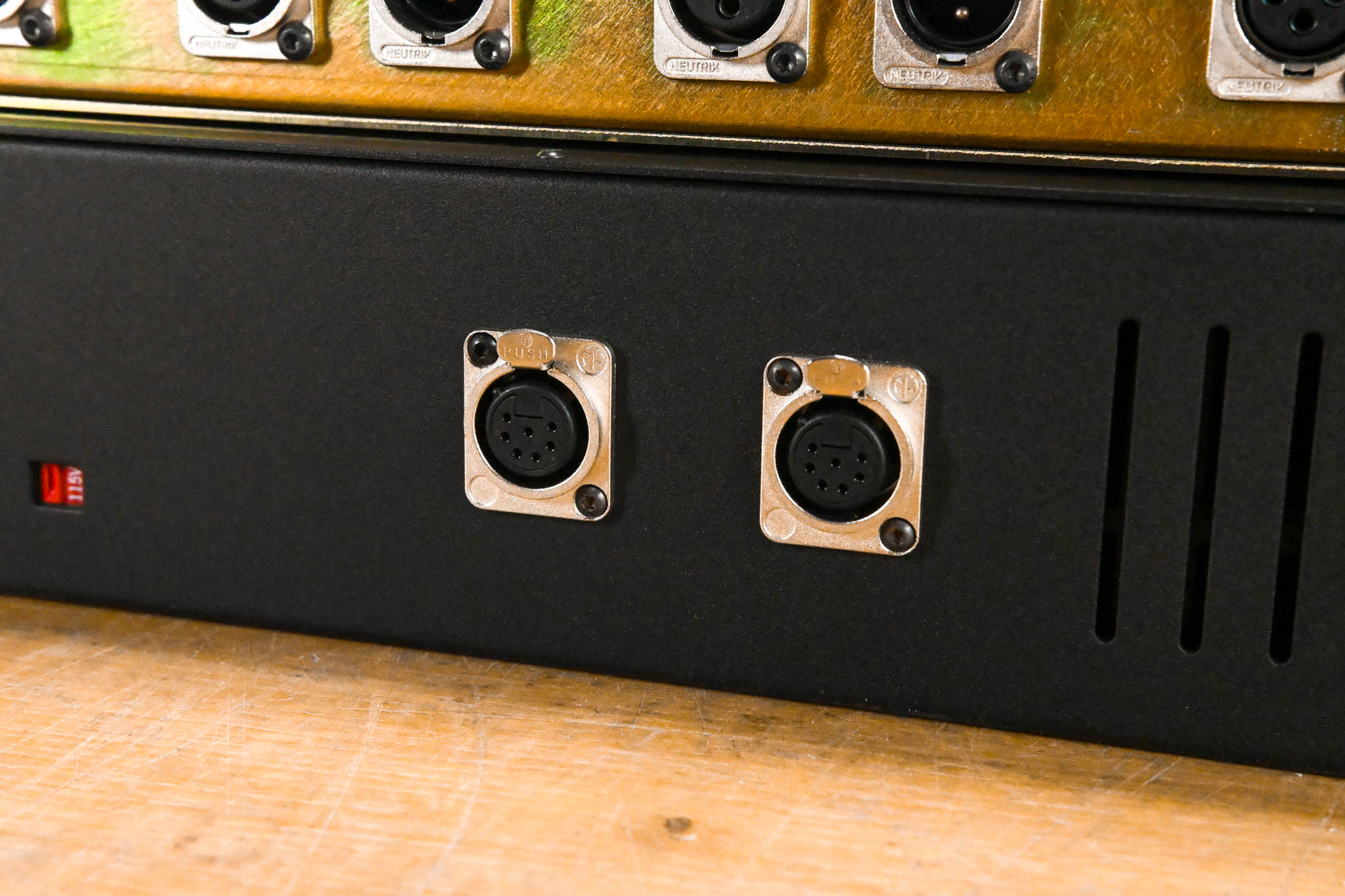 Shadow Hills Industries Quad GAMA 4-Channel Mic Preamp with PSU
