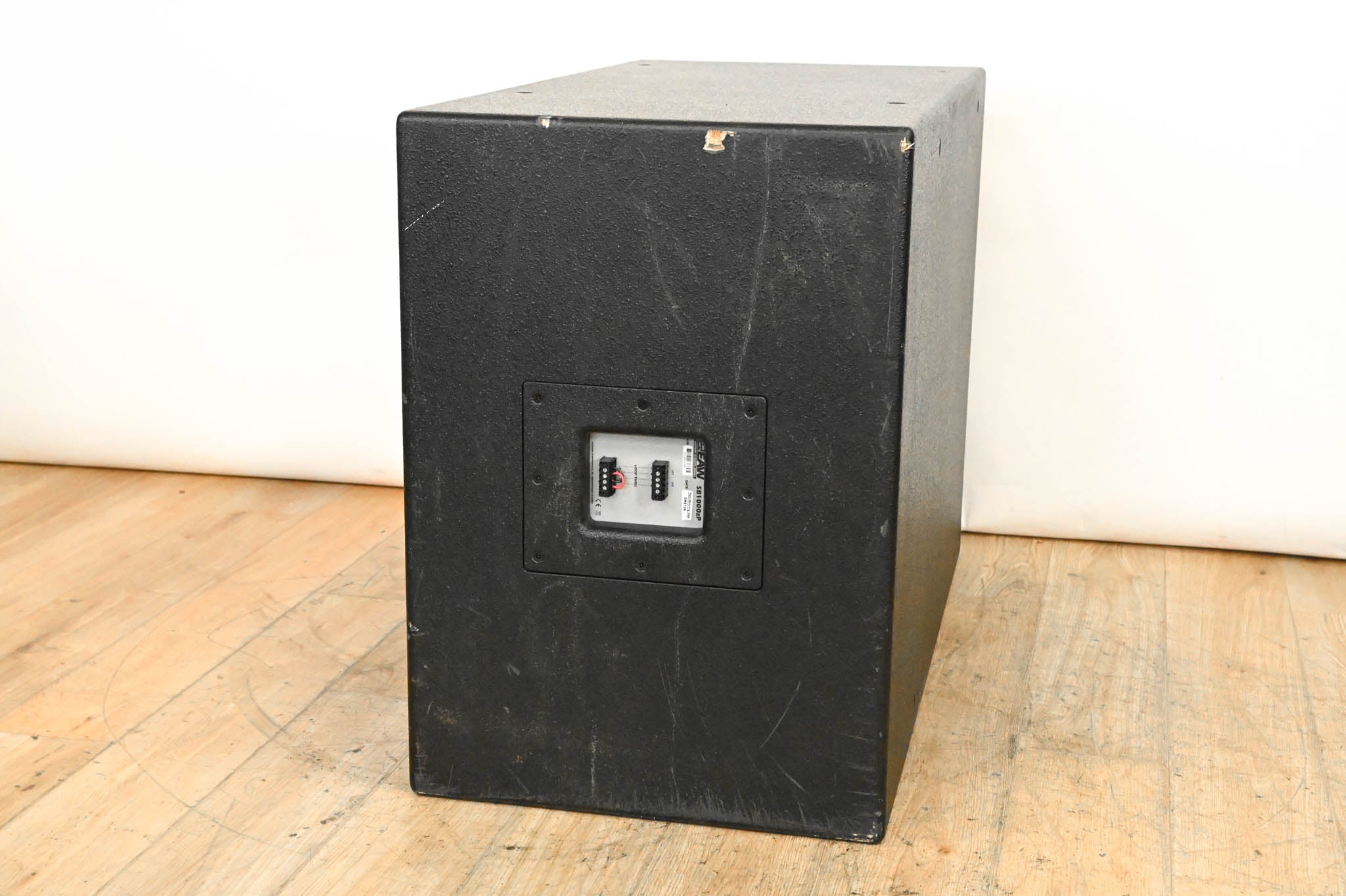 EAW SB1000zP Dual 18" Passive Subwoofer