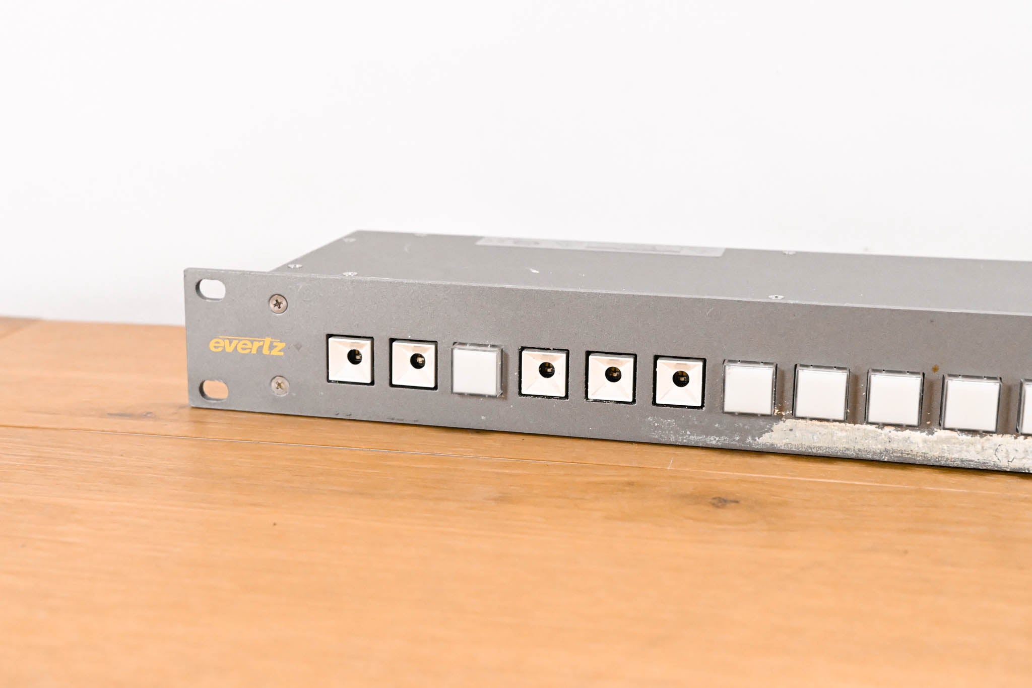 Evertz CP-1604E 20-Button Remote Panel