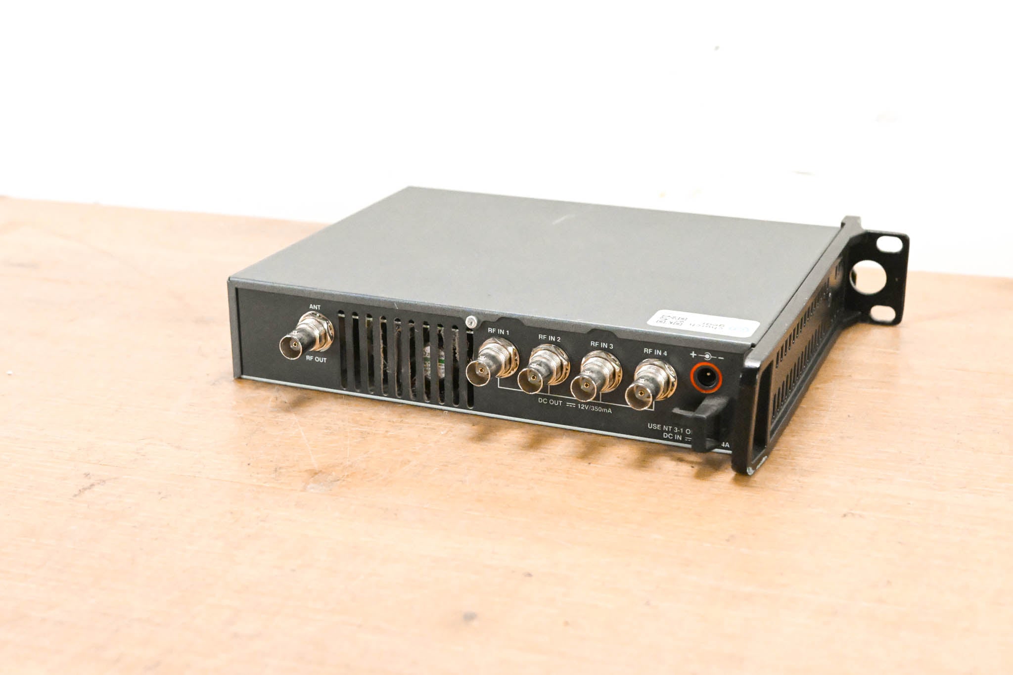 Sennheiser AC 3 Antenna Combiner - 500-870 MHz (NO POWER SUPPLY)