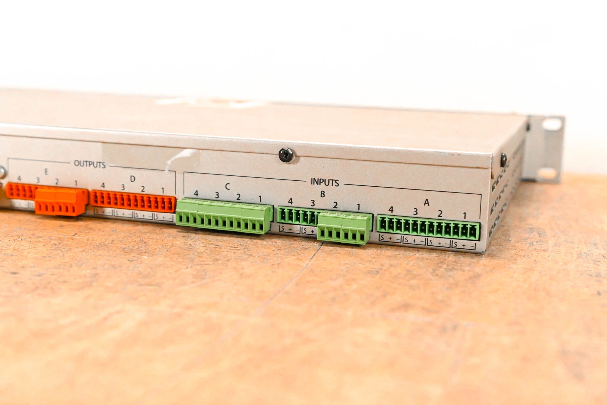 BSS London BLU-100 12x8 Signal Processor with BLU Link