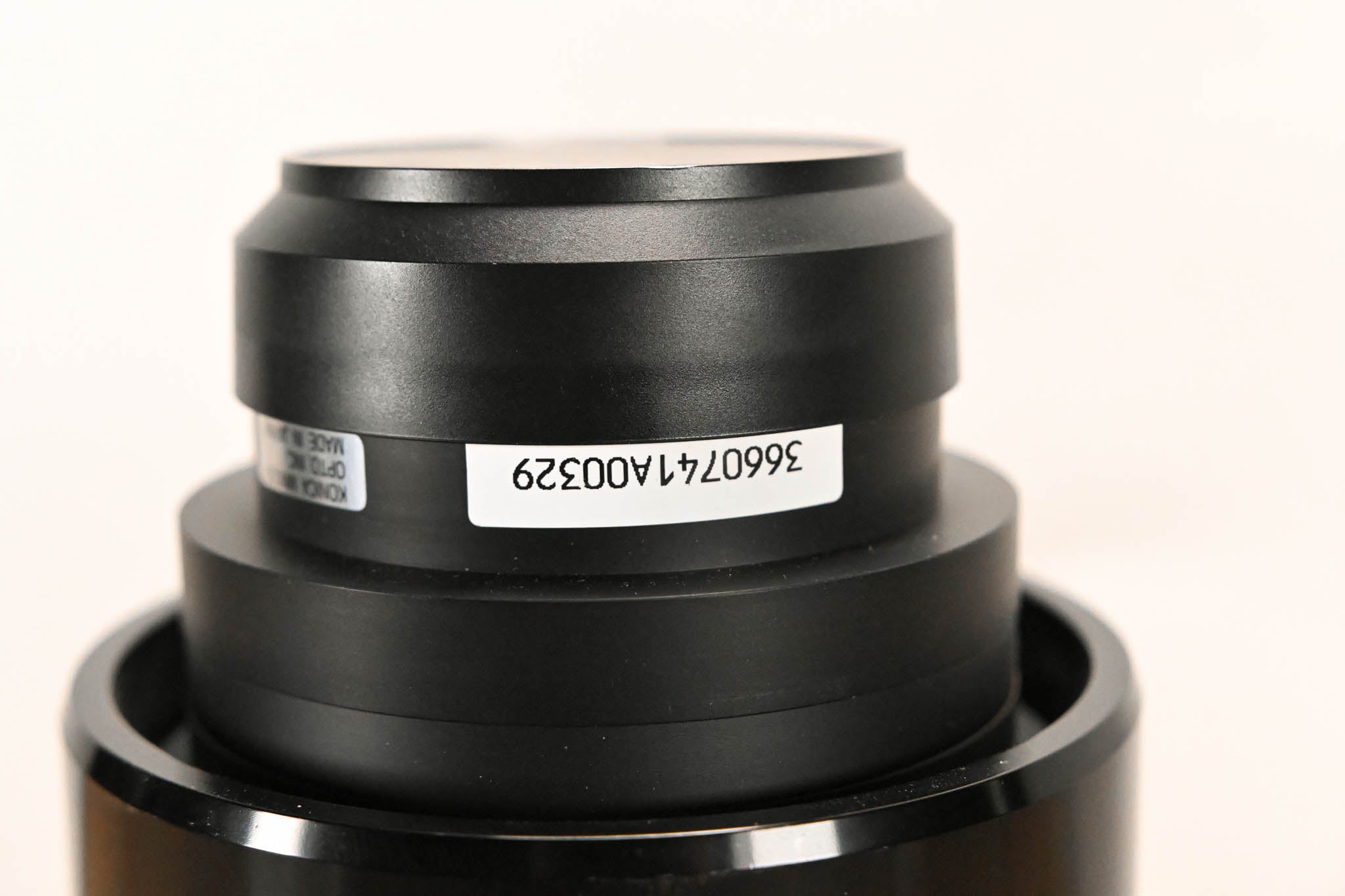 Digital Projection 105-611A SXGA+ 2-2.8:1 1080p 1.87-2.56.1 Zoom Lens