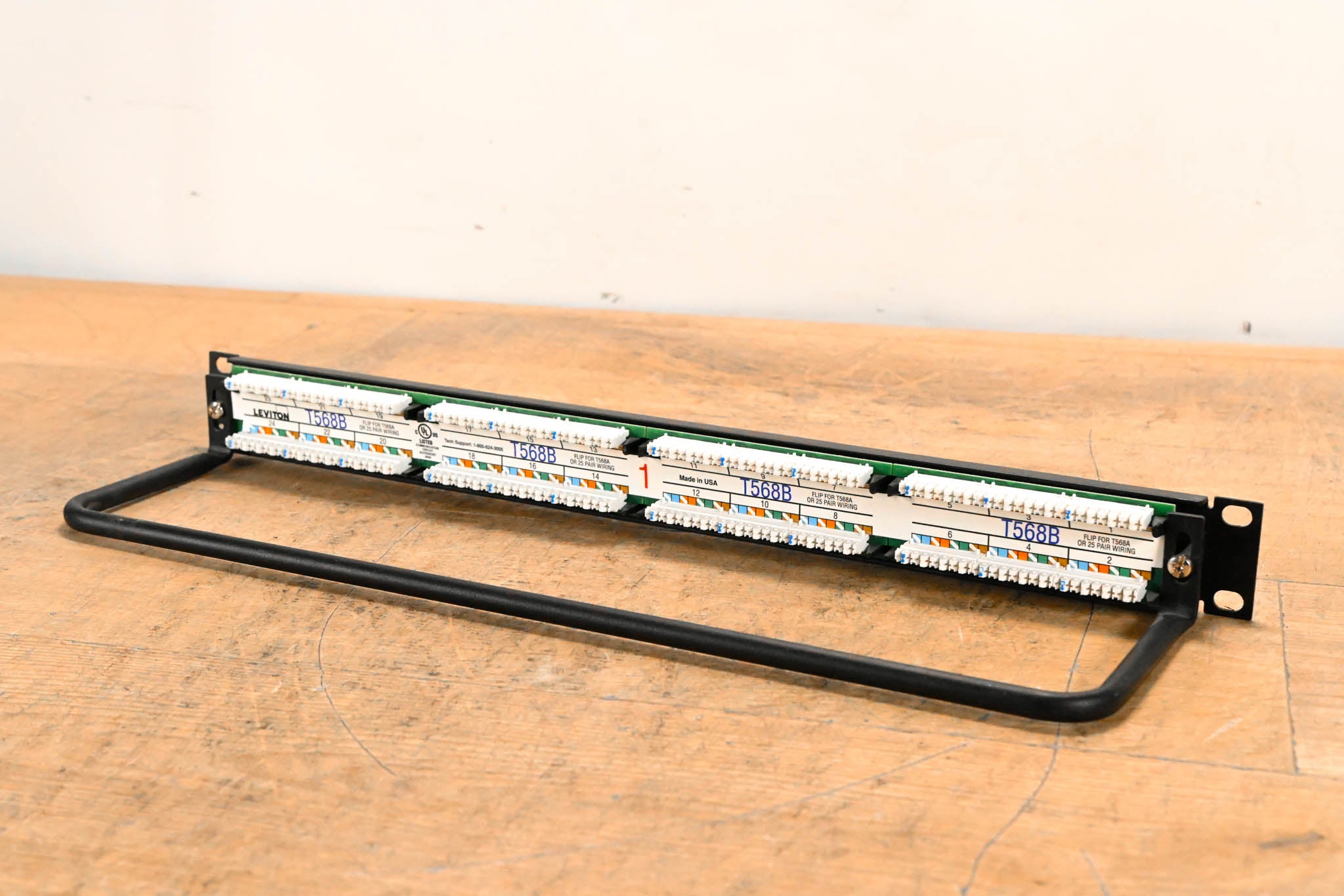 Leviton eXtreme 6+ 24-Port  Cat 6 Universal Patch Panel