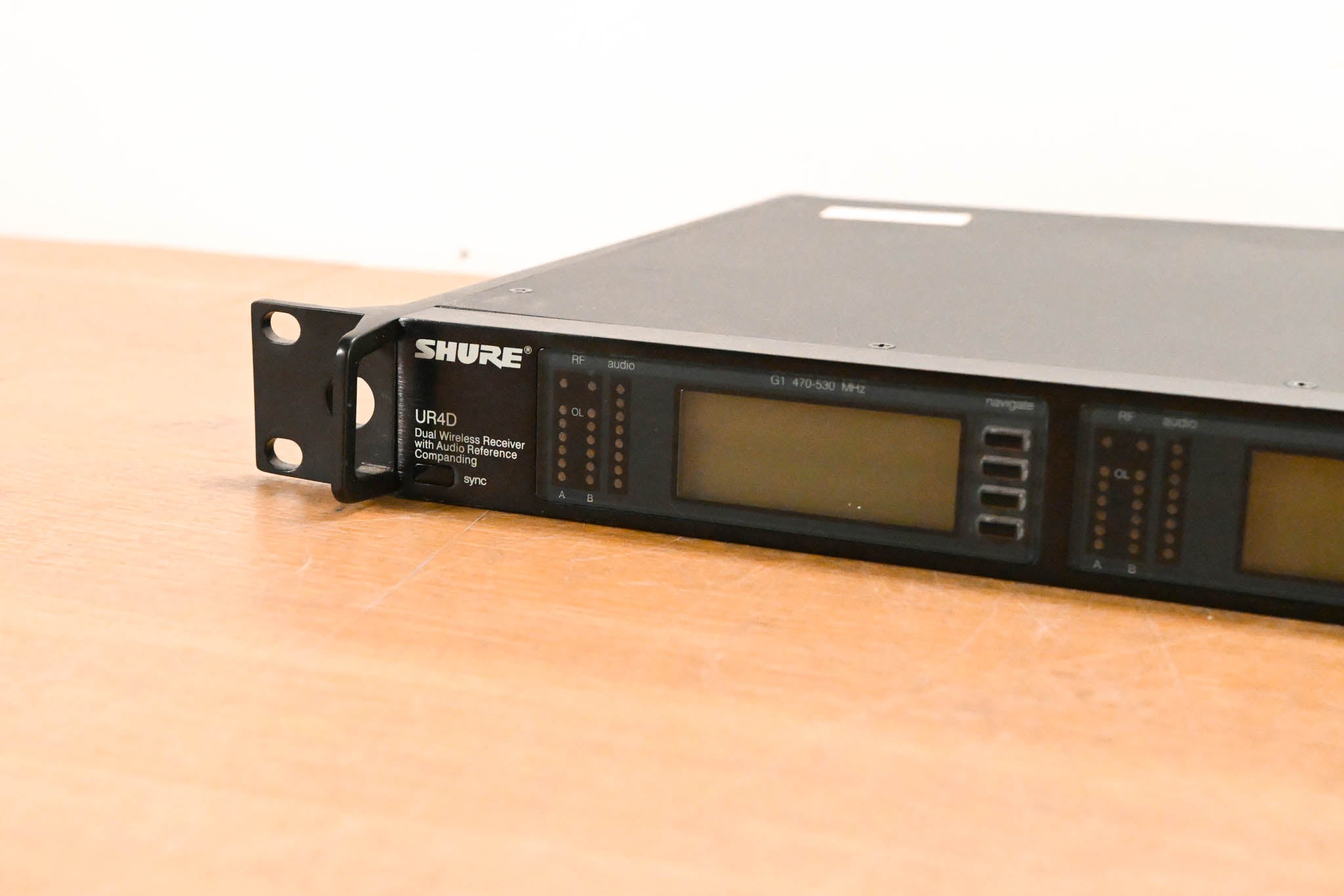 Shure UR4D Dual Wireless Receiver with two UR1 Bodypacks - G1