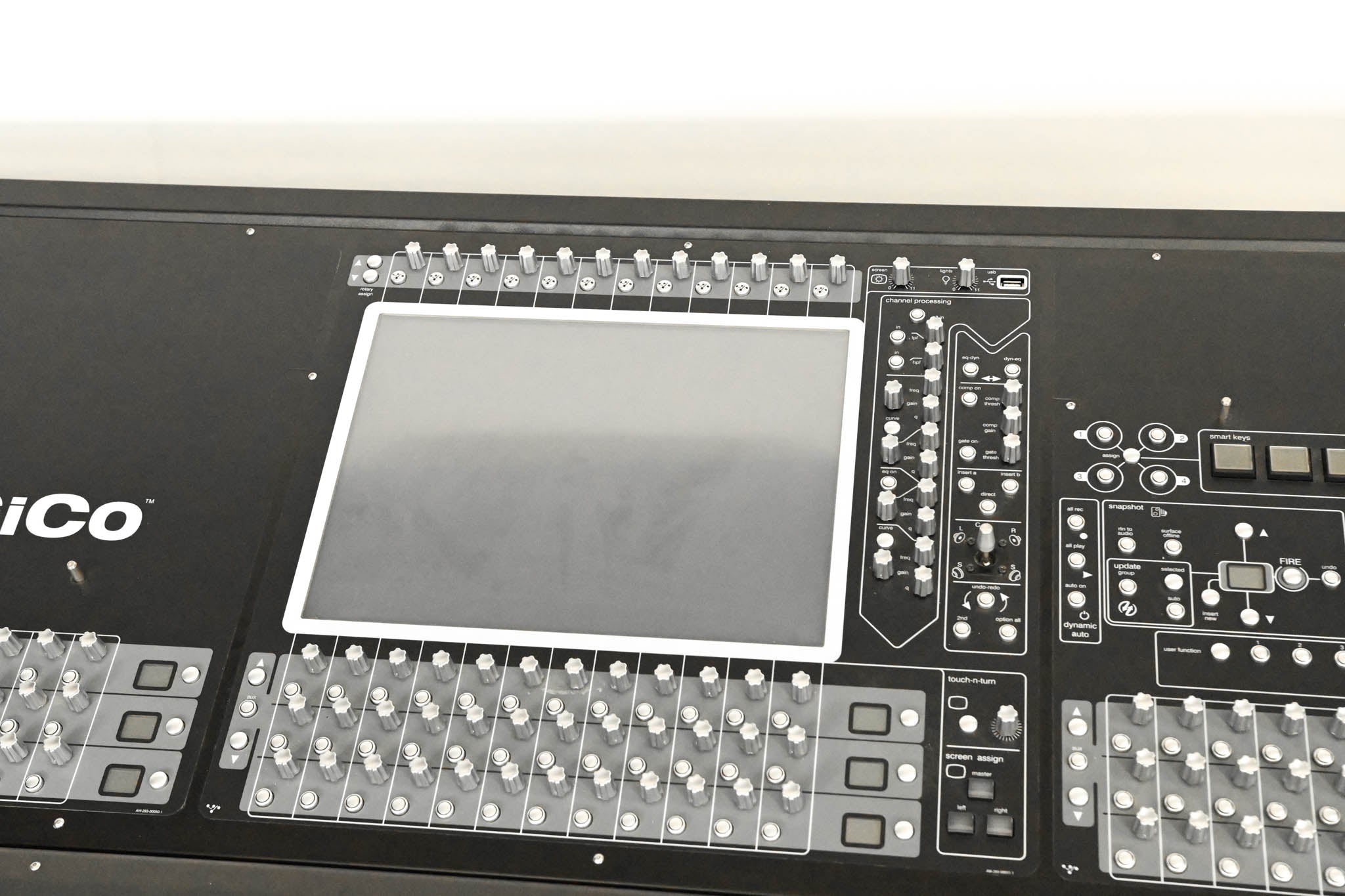 DiGiCo SD10 Digital Mixing Console with Waves Card and ST Optical