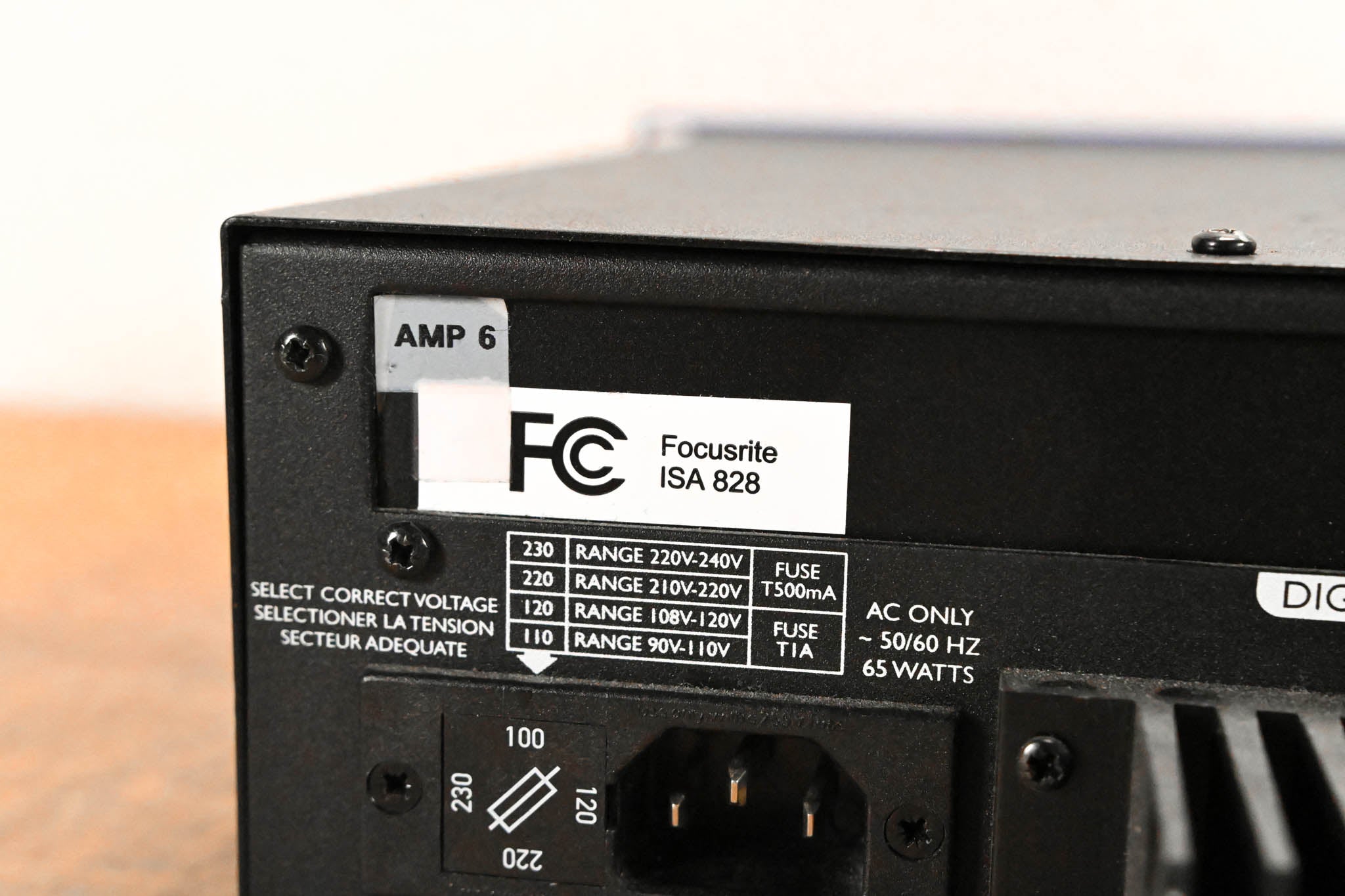 Focusrite ISA828 8-Channel Microphone Preamplifier