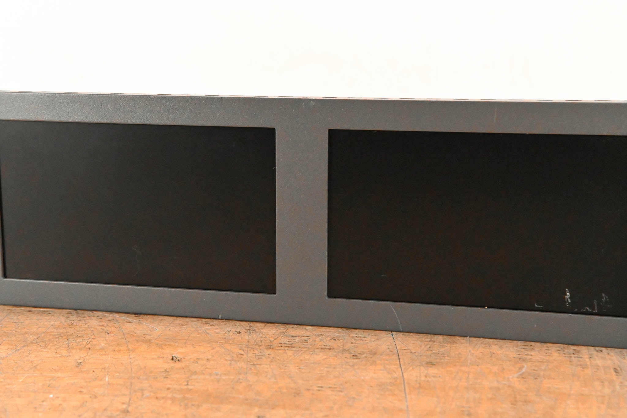 Blackmagic Design Smartview Duo Dual 8" LCD Monitors (NO POWER SUPPLY)