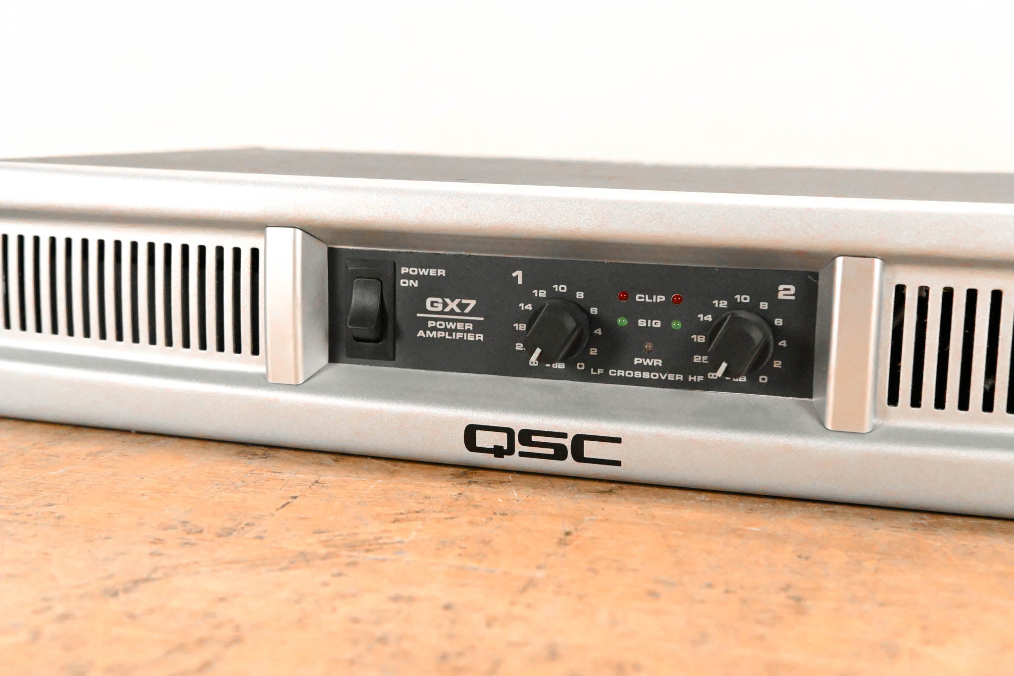 QSC GX7 2-Channel 1000W Power Amplifier