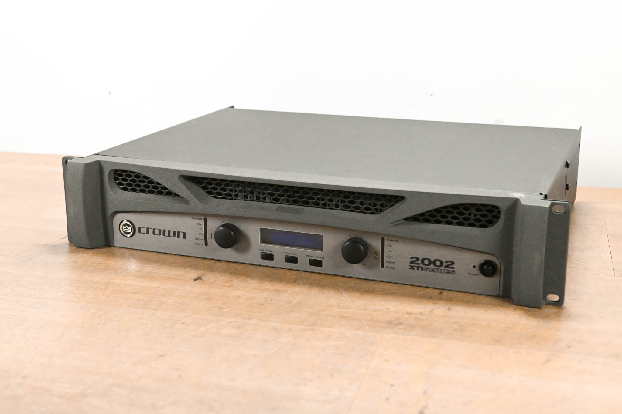 Crown XTi 2002 2-Channel Power Amplifier