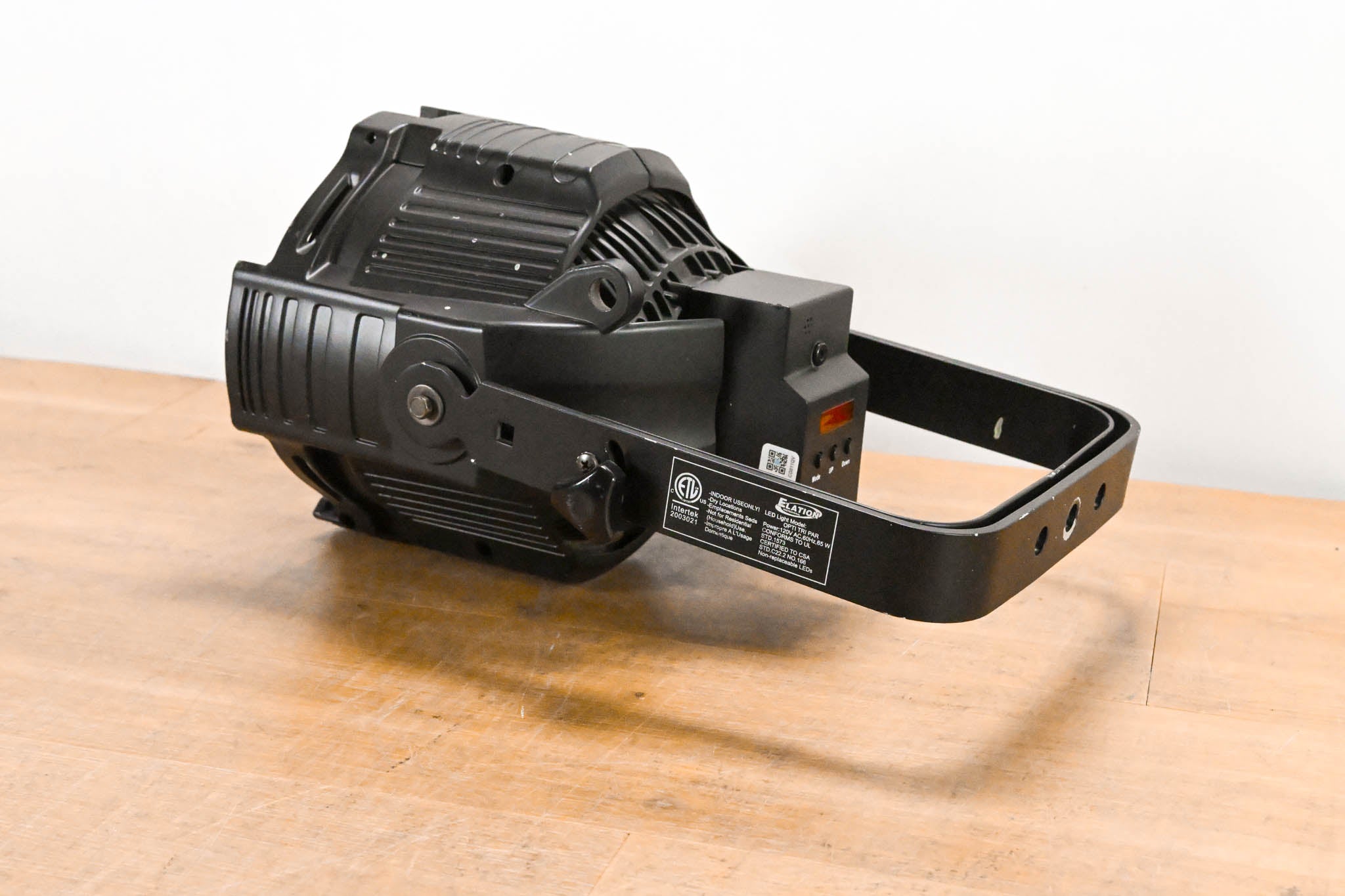 Elation OPTI TRI PAR 18 x 3W Tri Color LED Par
