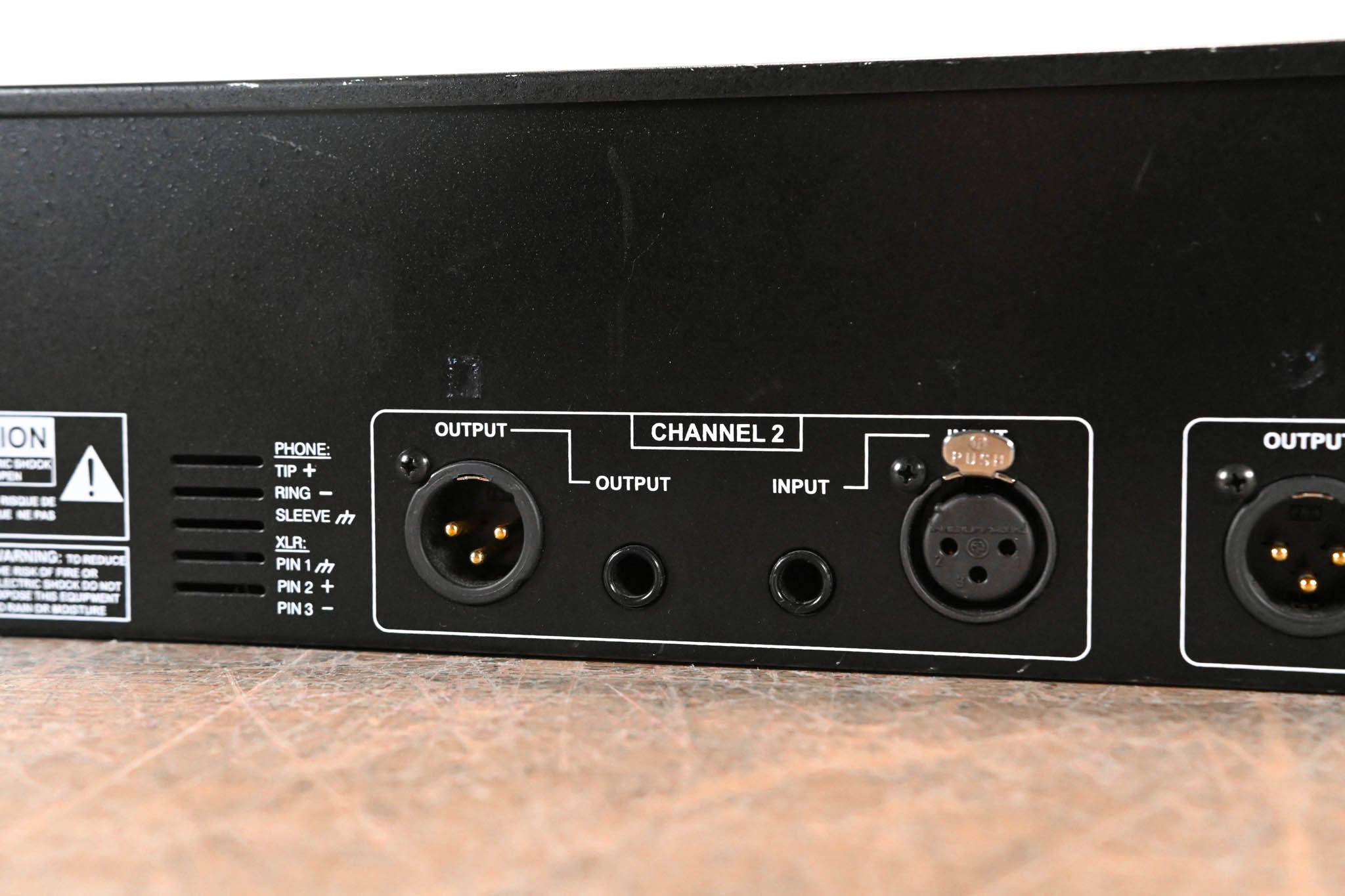 dbx 231 Dual-Channel 31-Band Graphic Equalizer