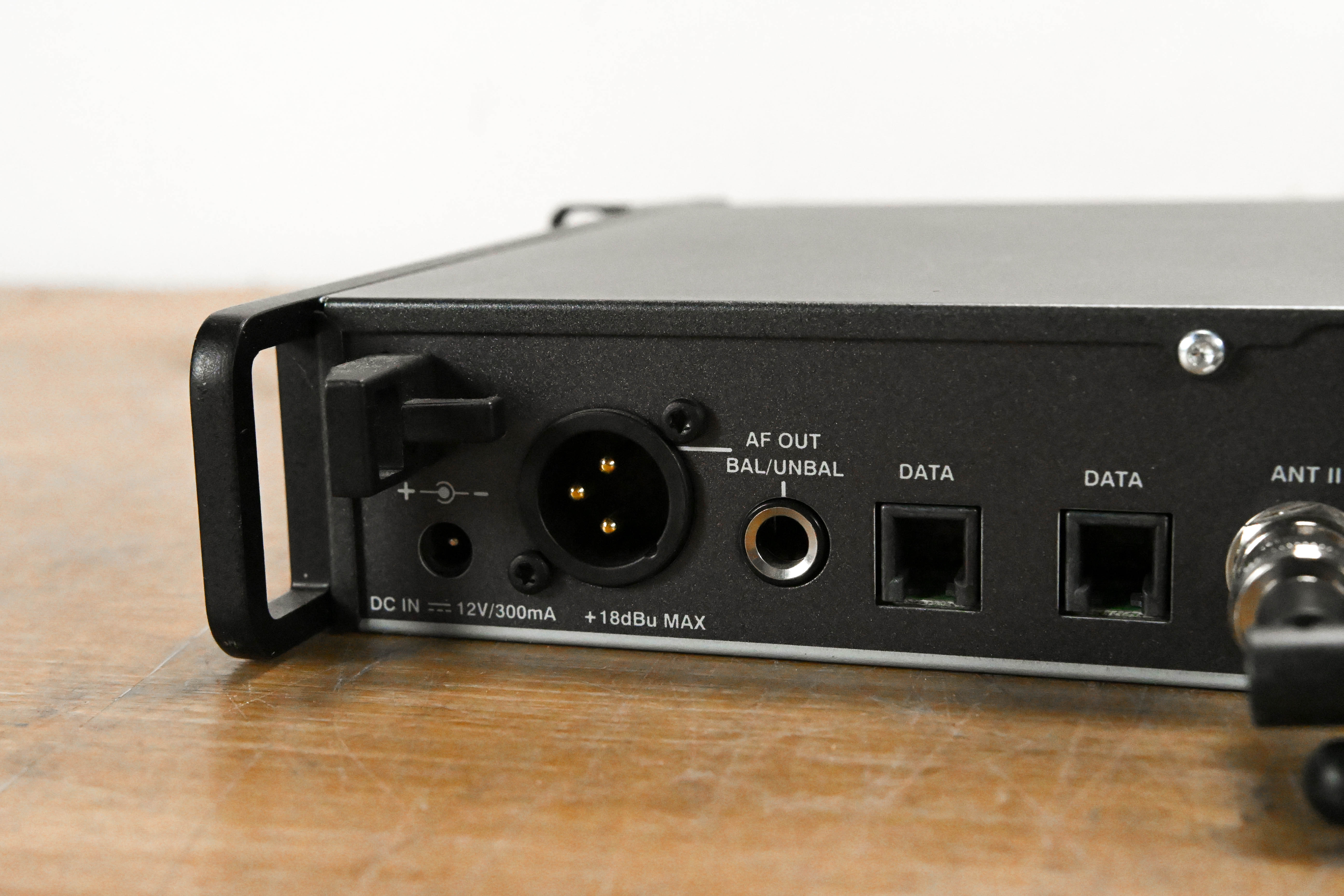 Sennheiser ew 100 G3 Bodypack Wireless System 566-608MHz NO POWER SUPPLY