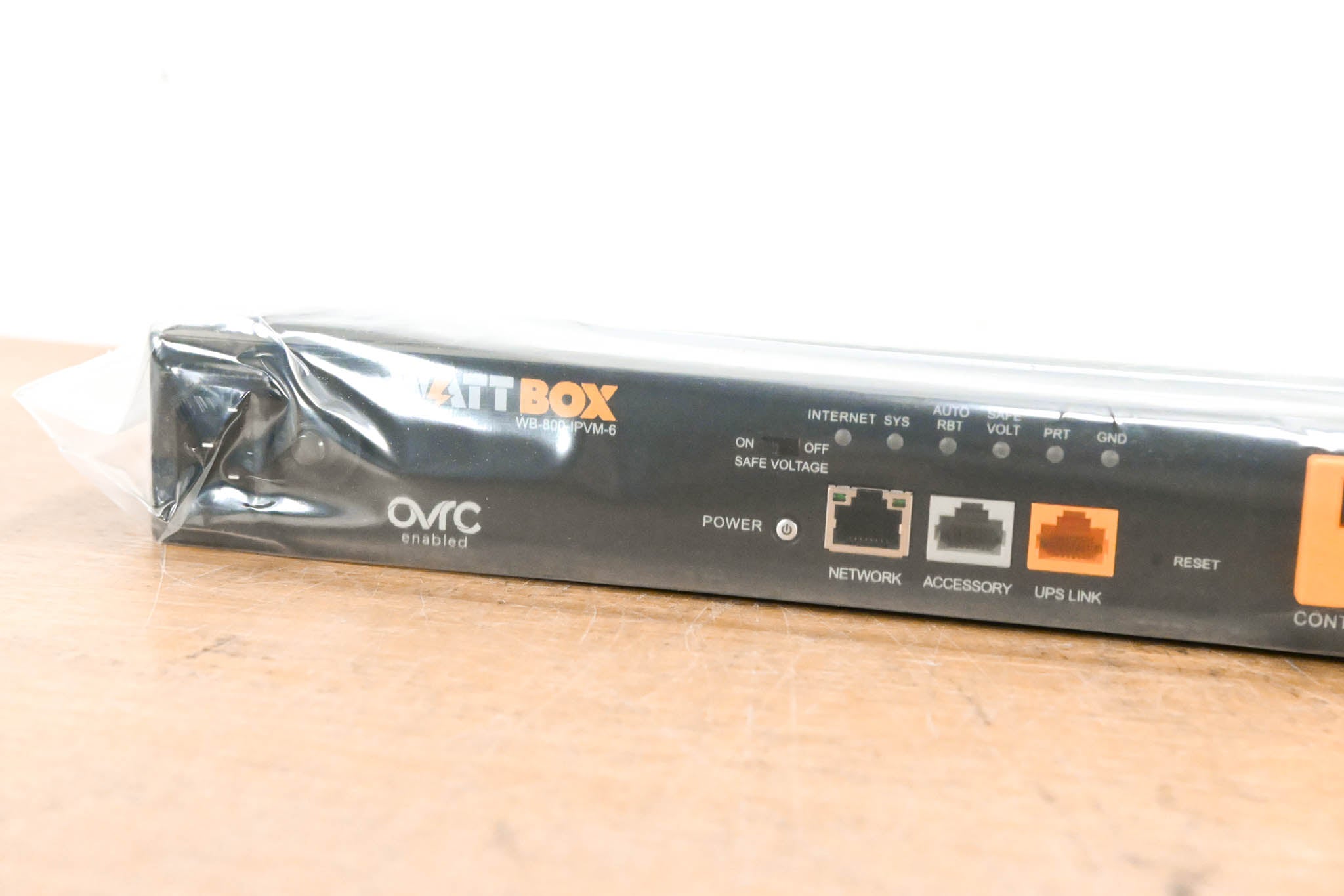 WattBox WB-800-IPVM-6 Rackmount IP Power Conditioner (6 Outlets)