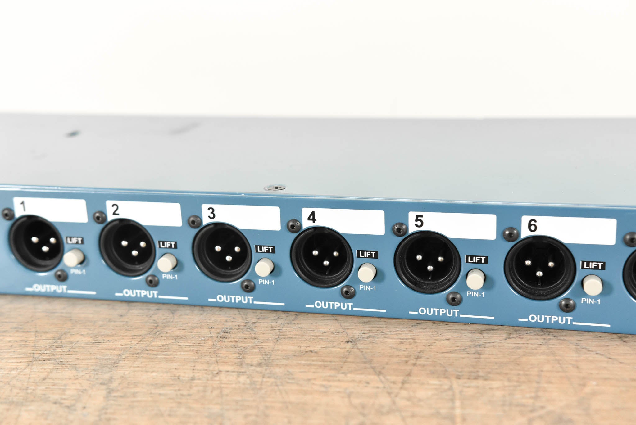 Radial SW8 MK2 8-Channel Line Level Auto-Switcher