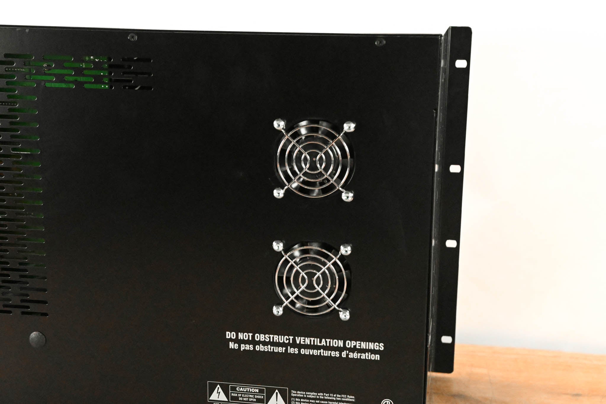 Allen & Heath iDR-48 48-In, 24-Out Audio Stage Box with AES Out