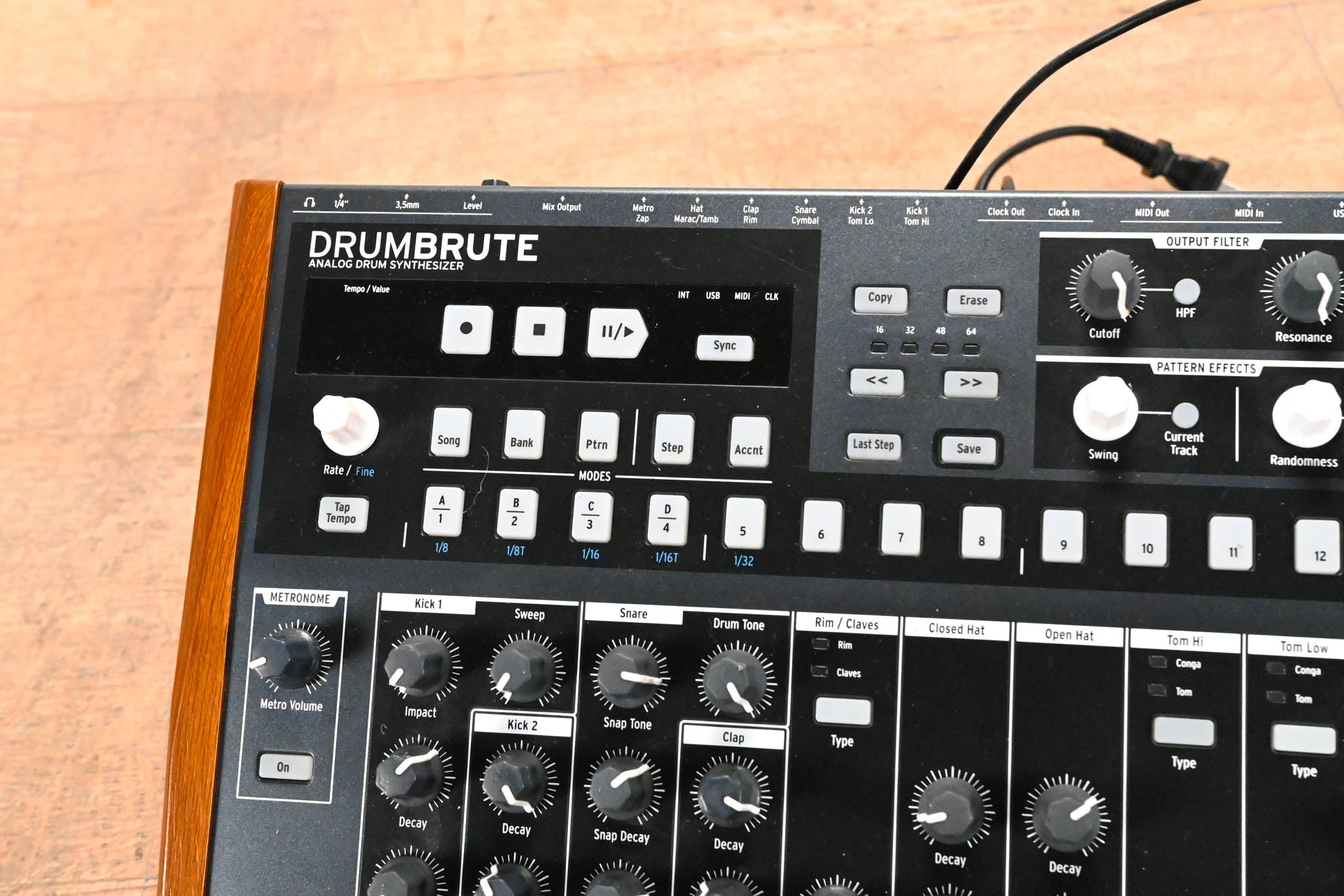 Arturia DrumBrute Analog Drum Machine