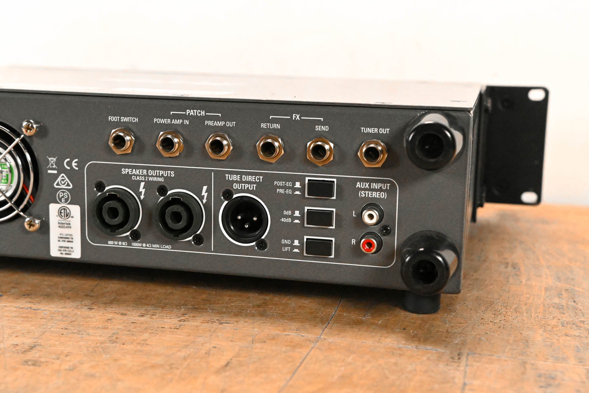 Ampeg SVT-7 PRO 1000W Bass Amp Head