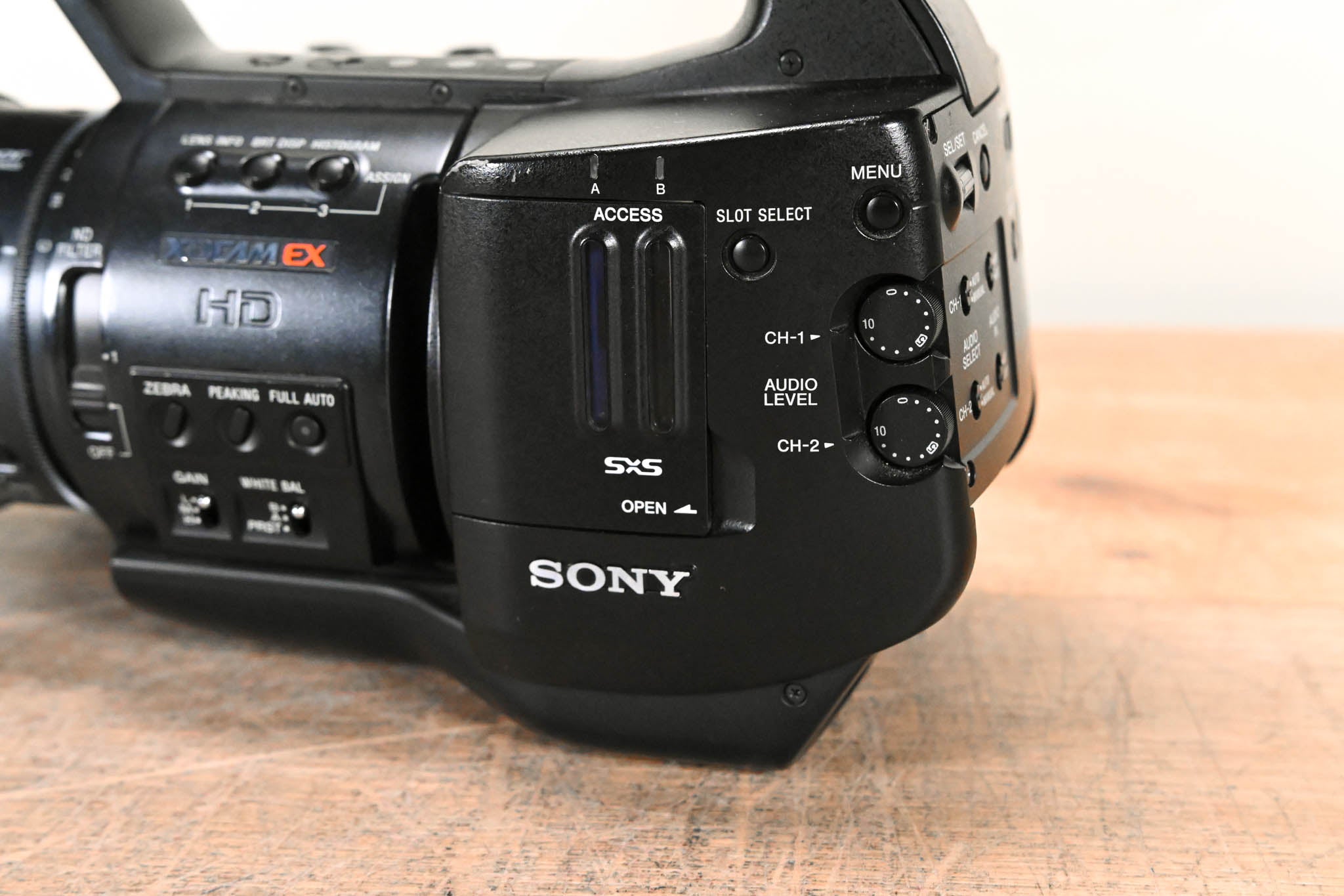 Sony PMW-EX1 XDCAM HD Camcorder