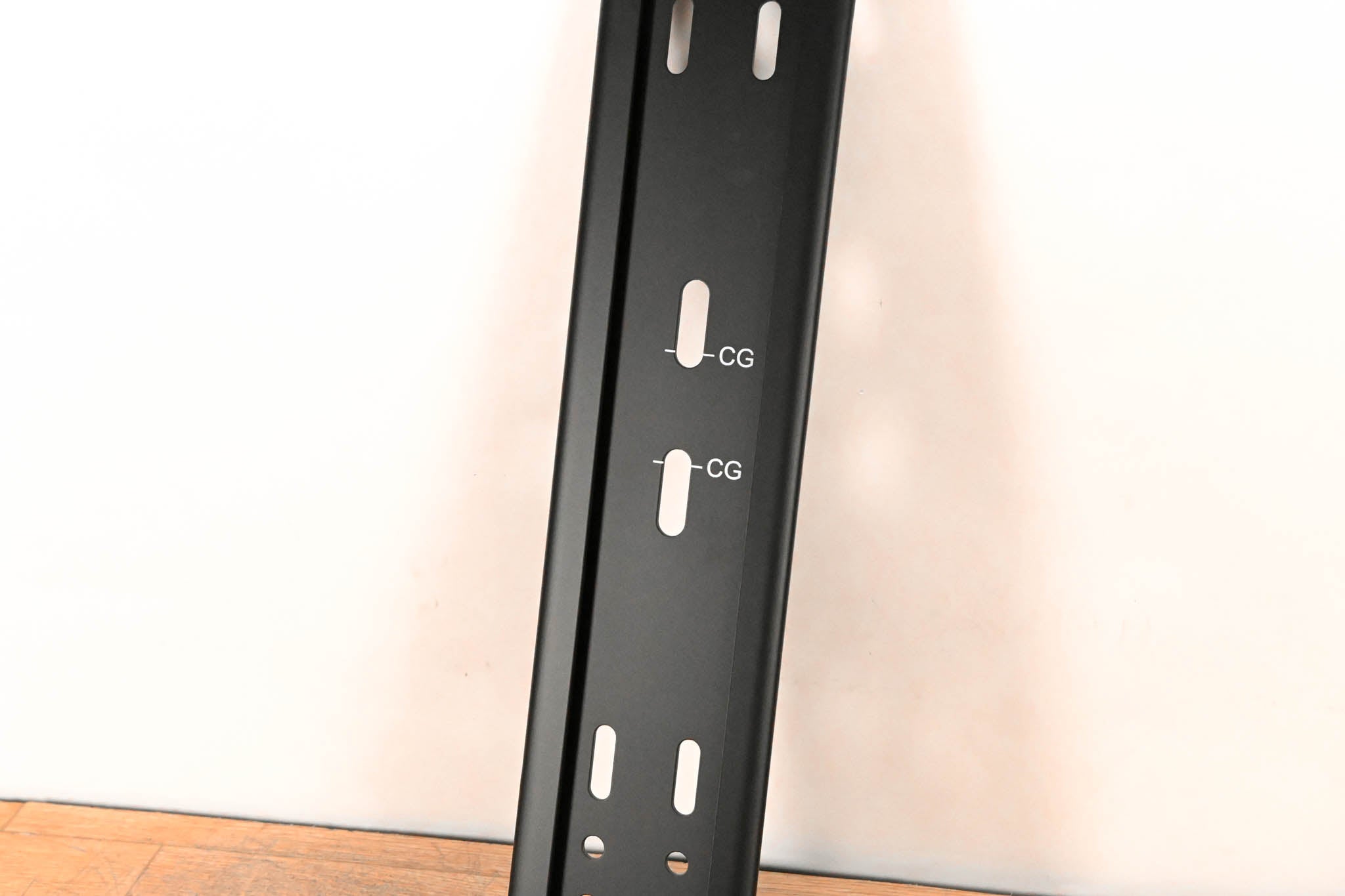 QSC YMS12-BLK Yoke Mount Bracket for 12" Speakers - Black