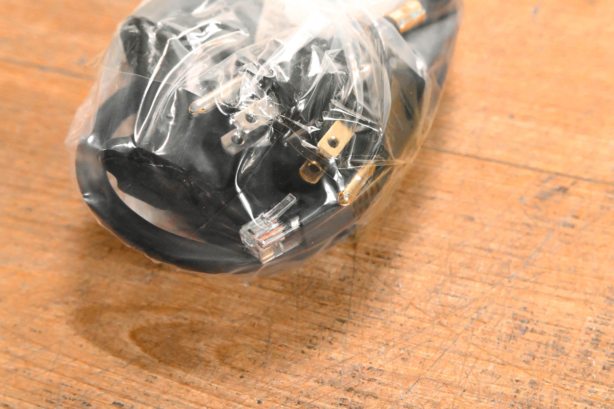 WattBox WB-300VB-IP-5 IP Power Conditioner WB357 - 5 Outlets