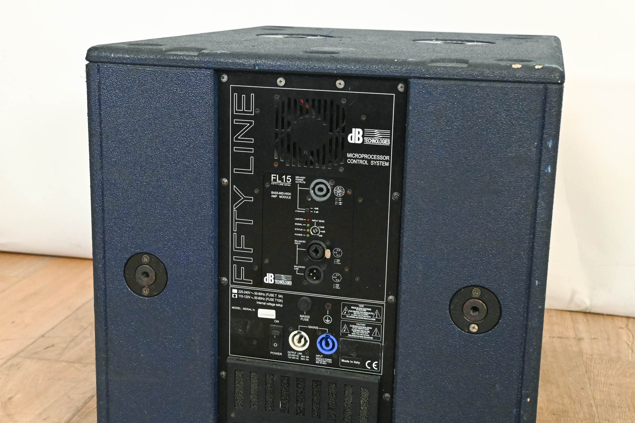 dB Technologies FL15 Fifty Line 15" Active Mid-Bass PA Speaker