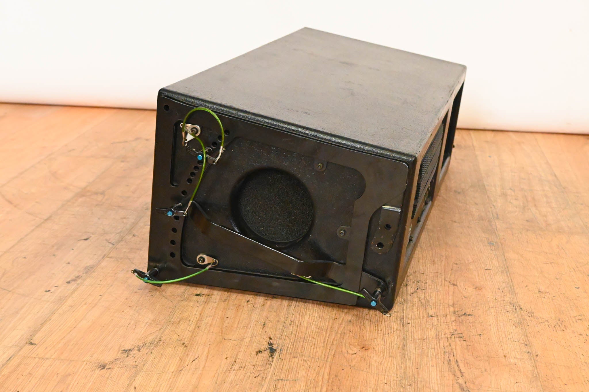 A-Line Acoustics AL10A Powered Line Array Loudspeaker