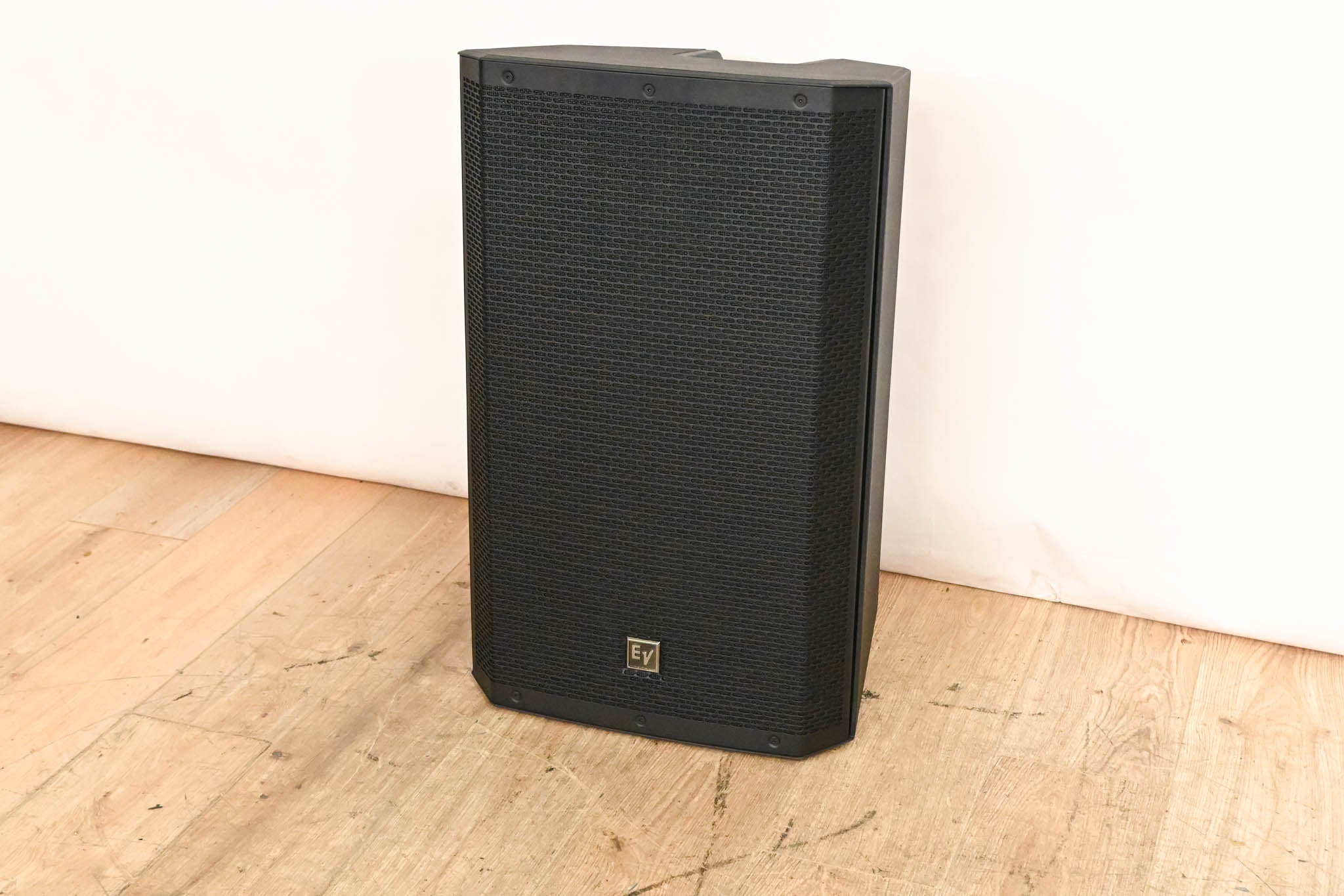 Electro-Voice (EV) ZLX115P 15" 2-Way Passive Loudspeaker