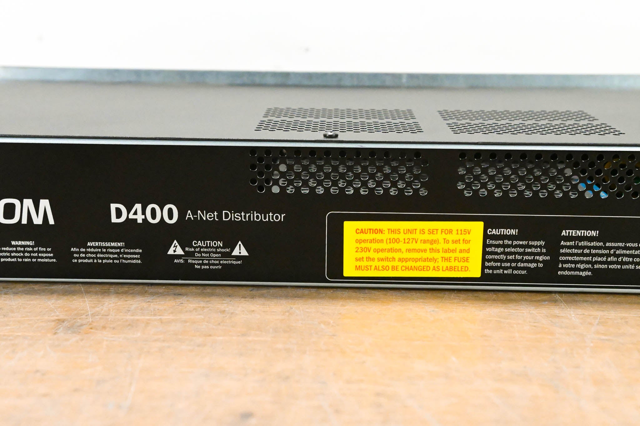 Aviom D400-Dante A-Net Distributor with Dante Connectivity