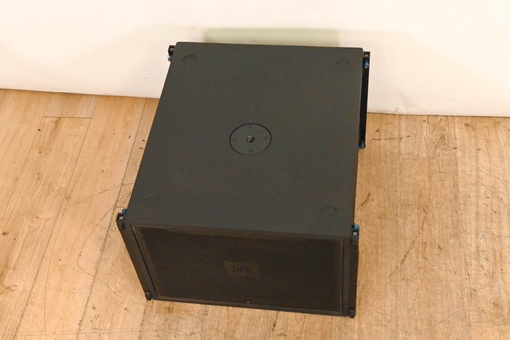 JBL VT4883 Subcompact Dual 12" Cardioid-Arrayable Subwoofer