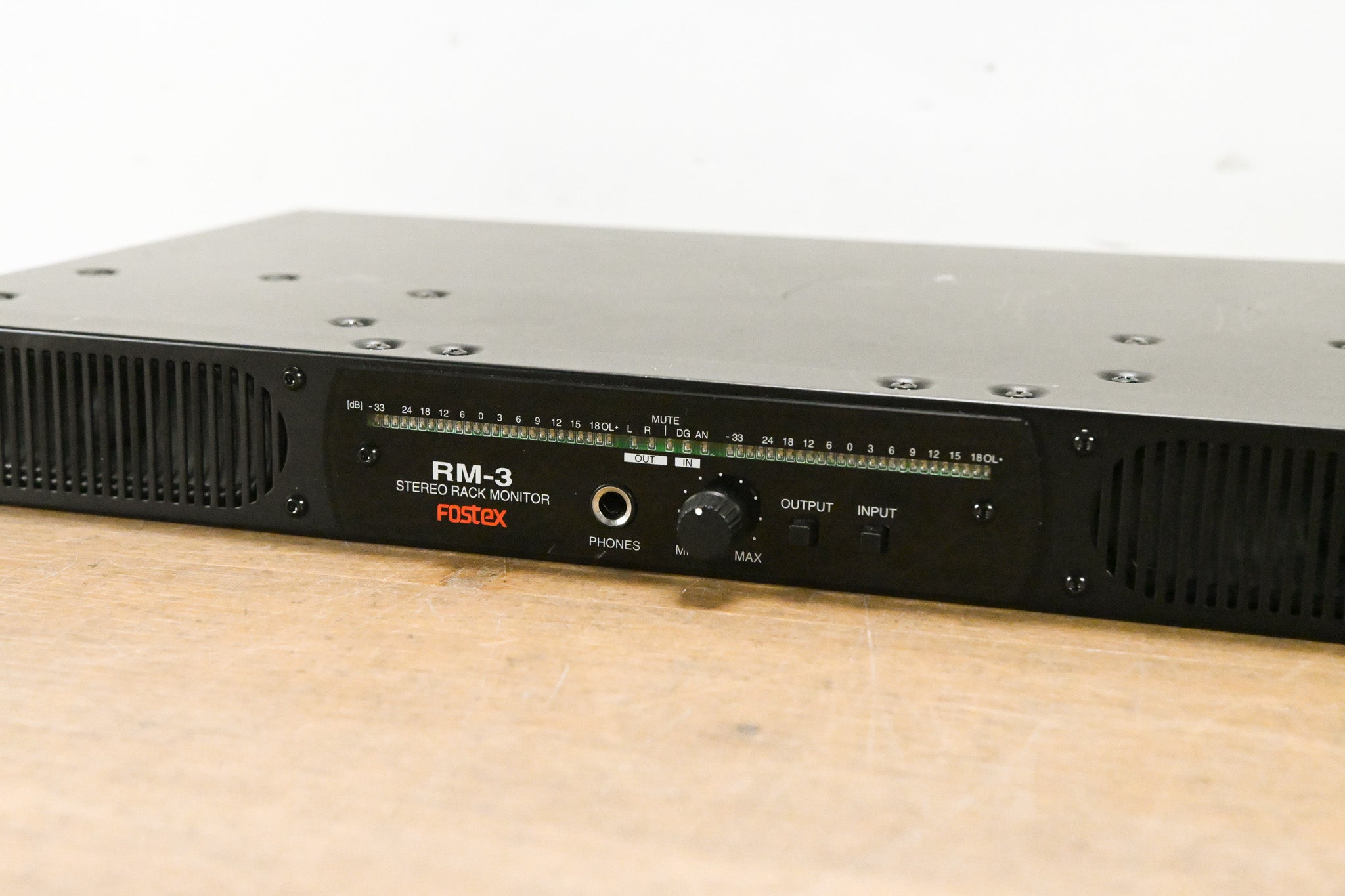 Fostex RM-3 1RU Rack-Mount 20W Stereo Monitor System