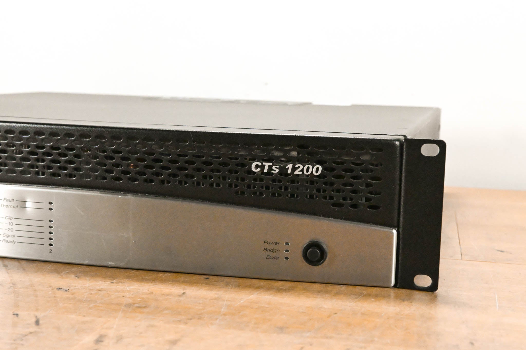Crown CTs 1200 Two-Channel 600W Power Amplifier