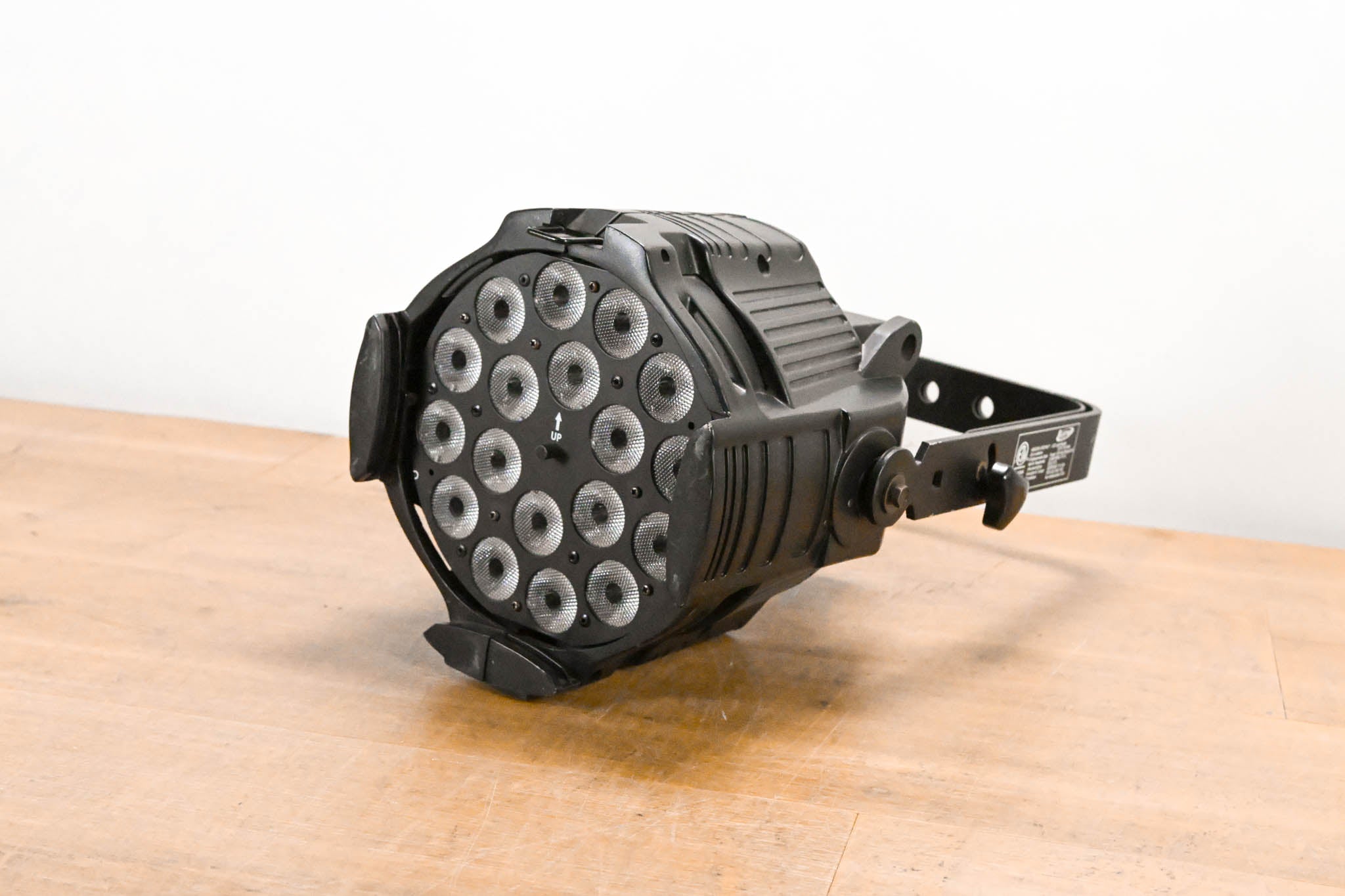 Elation OPTI TRI PAR 18 x 3W Tri Color LED Par