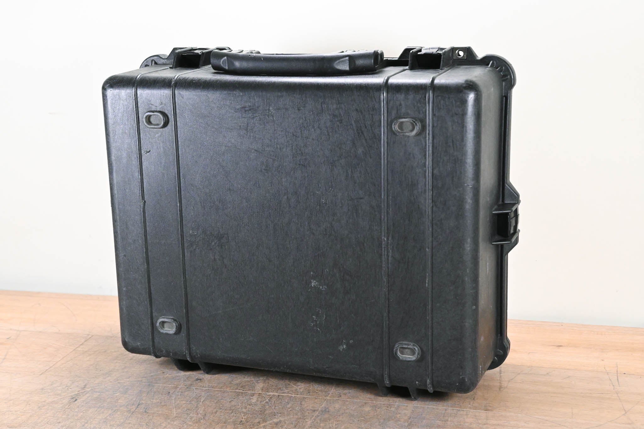 Clear-Com 176G018 Travel Case for DX300 Systems