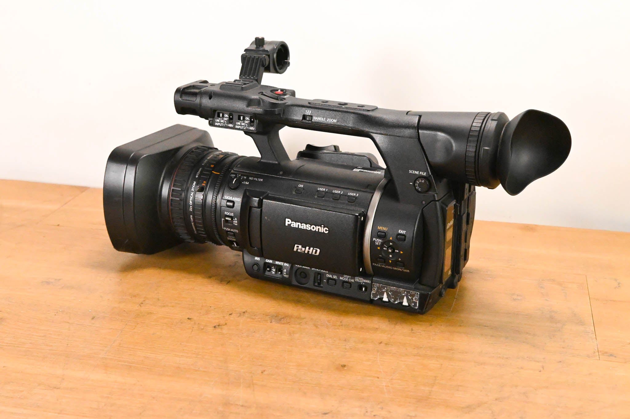 Panasonic AG-HPX255P P2 HD Handheld Camcorder