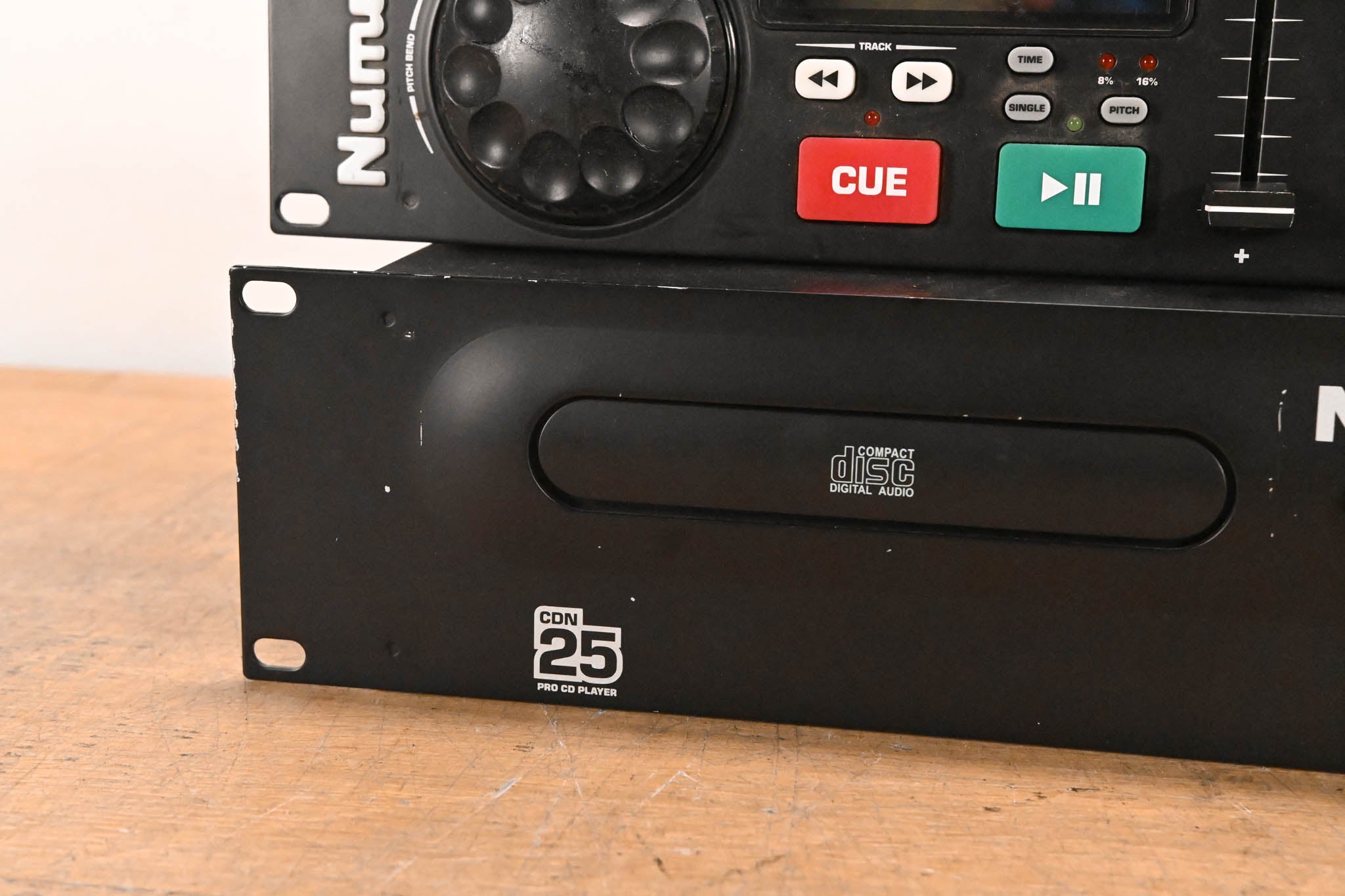 Numark CDN25 Professional Dual CD Player with Controller