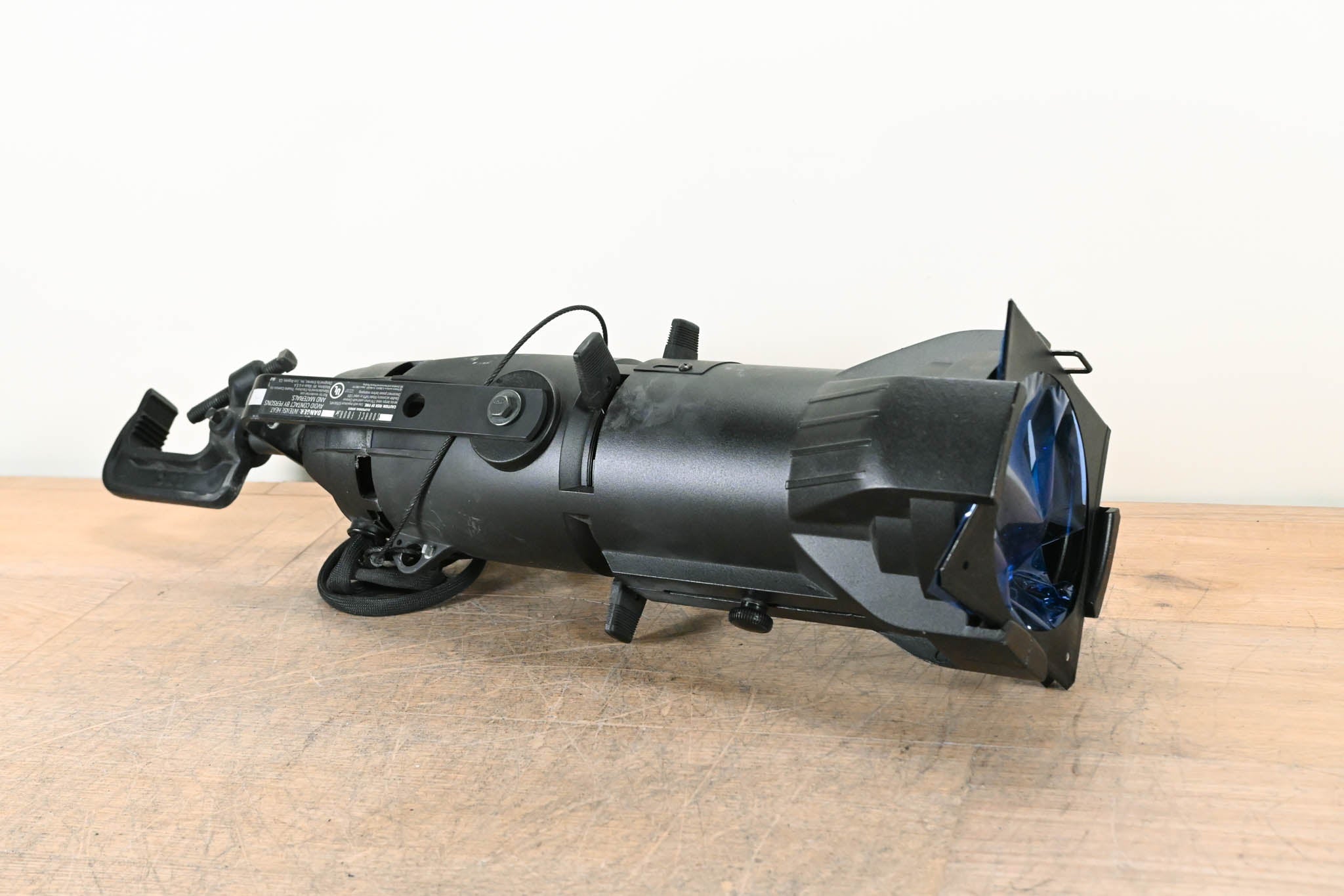 ETC Source Four Jr 26 Degree 575 Ellipsoidal Light