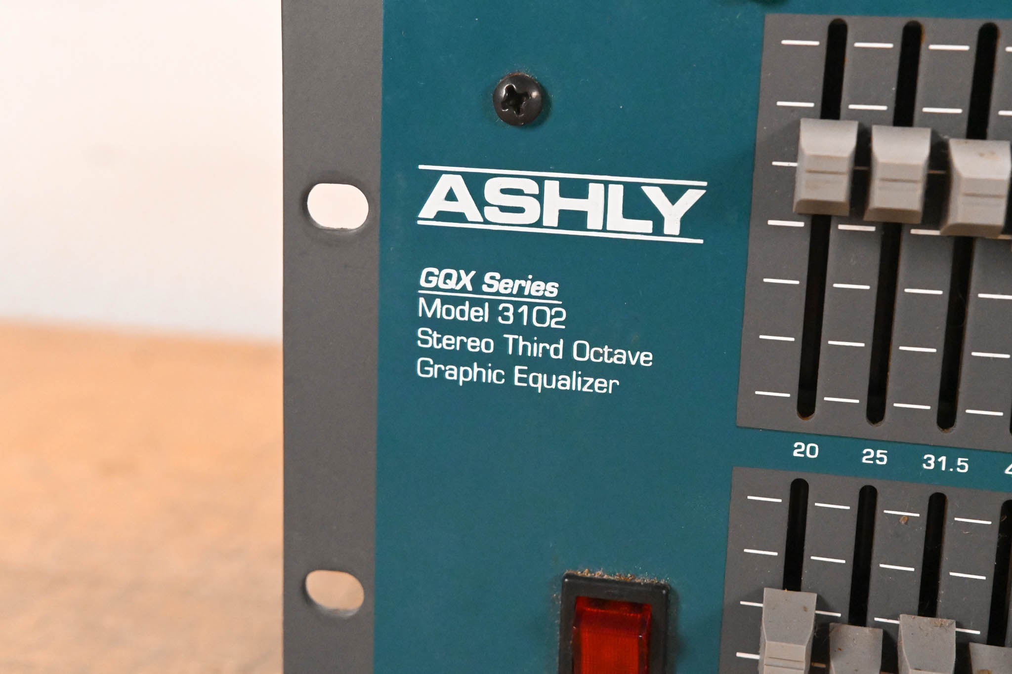 Ashly GQX-3102 2-Channel 31-Band Graphic Equalizer