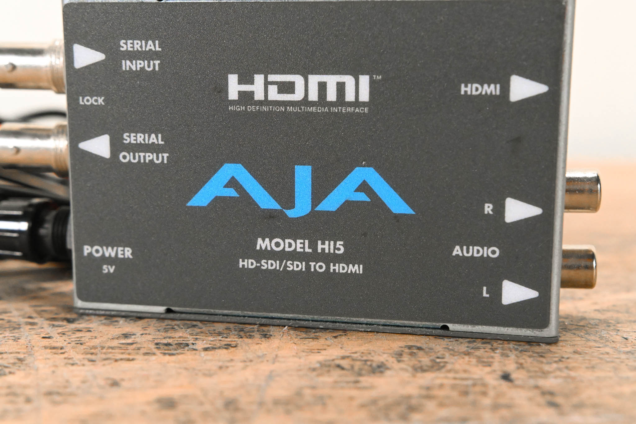 AJA HI5 HD/SD-SDI to HDMI Video and Audio Converter