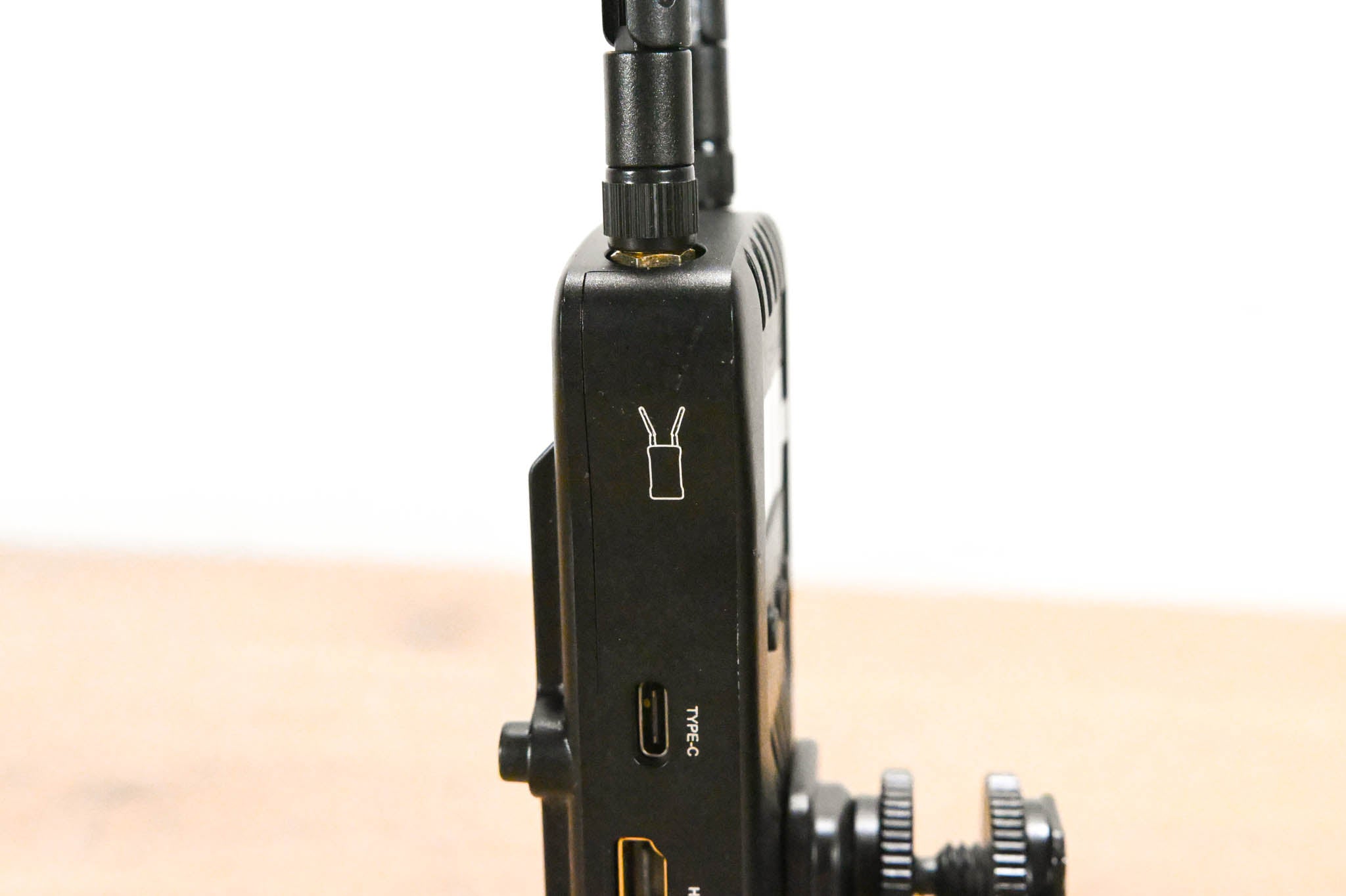 Hollyland Mars 400 S Wireless Video Transmission System NO POWER SUPPLY