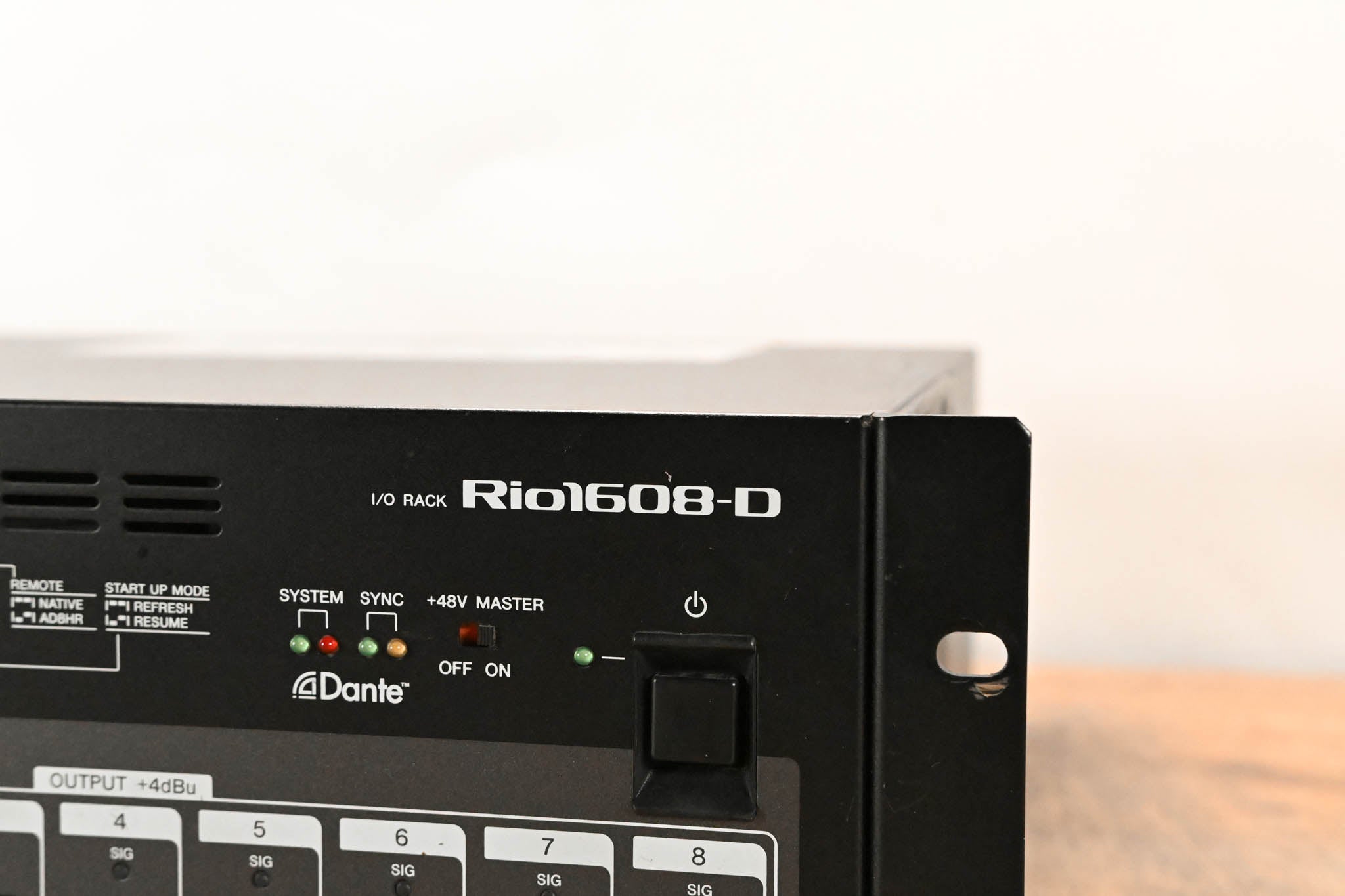 Yamaha Rio1608-D 16x8 Remote Stage Box