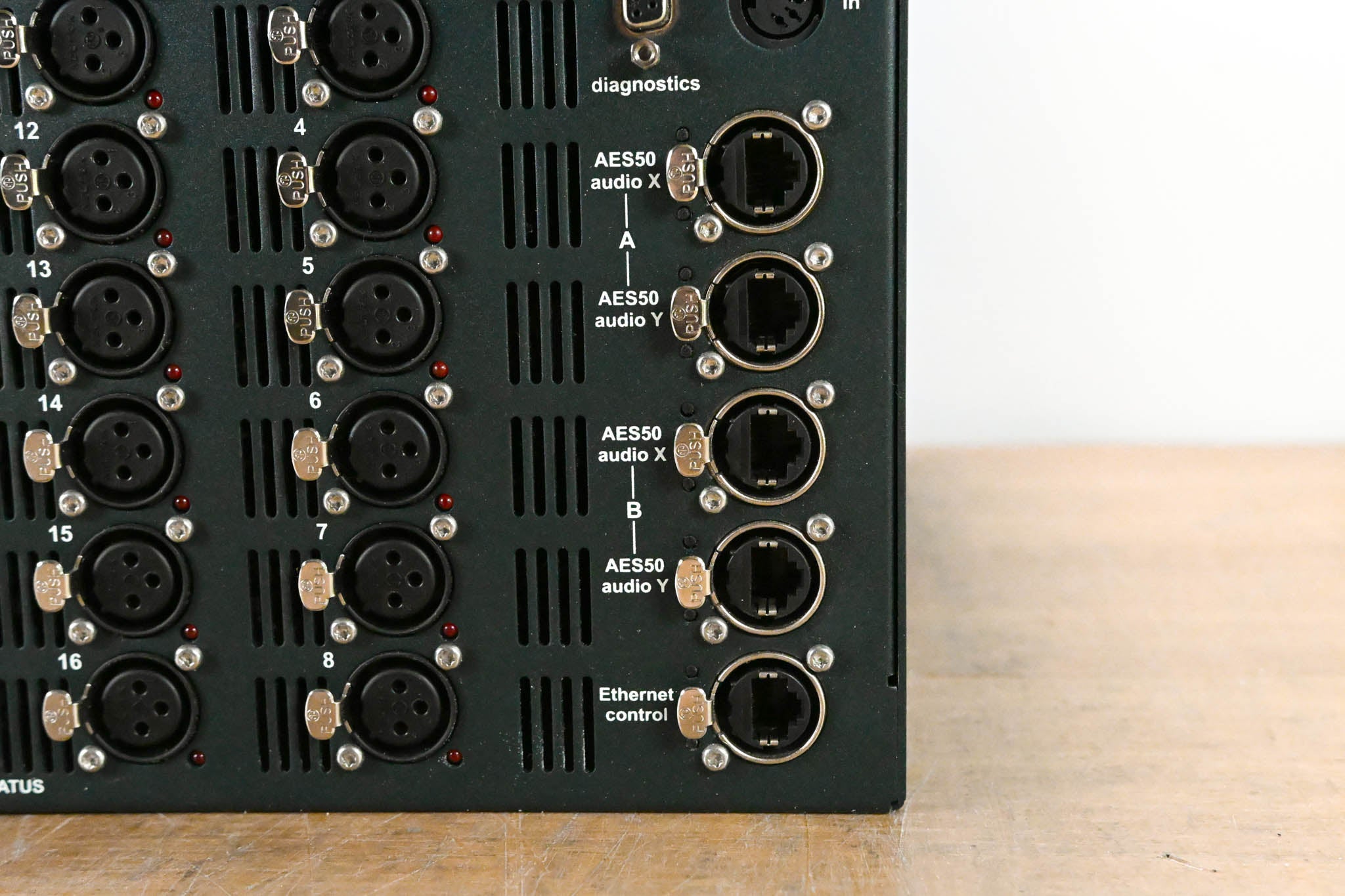 Midas DL231 24x24 Active Microphone Splitter